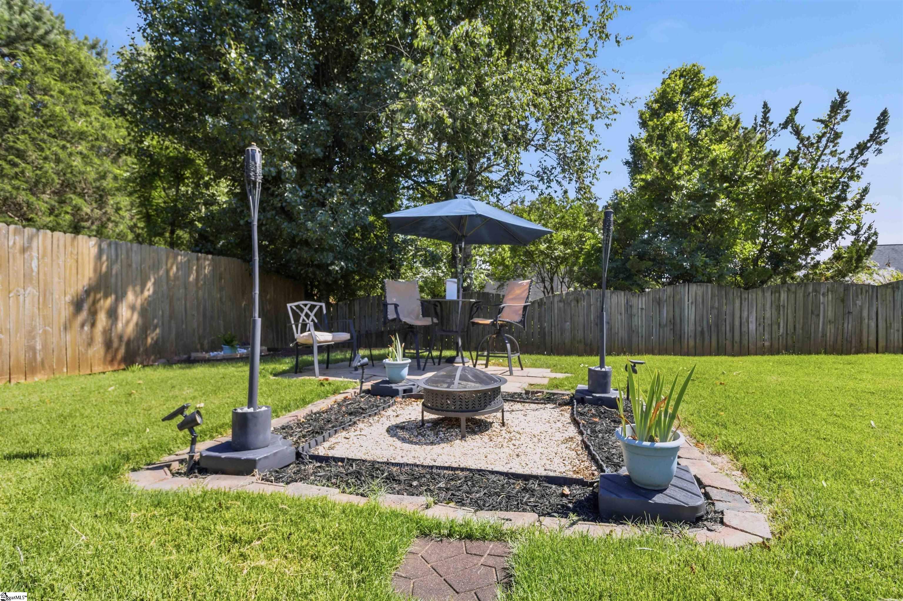 226 Glen Crest Drive Moore, SC 29369