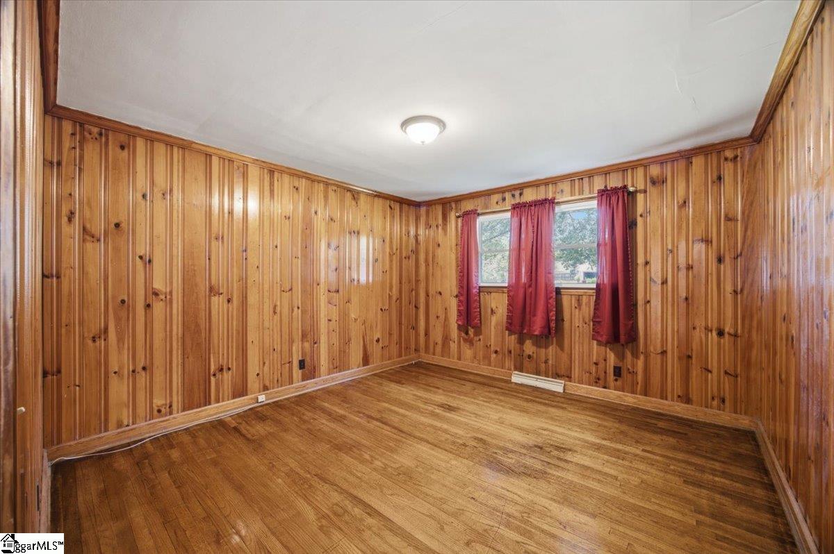 15 Duncan Road Greenville, SC 29617