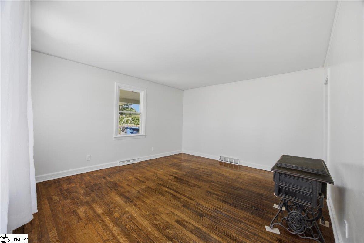 15 Duncan Road Greenville, SC 29617