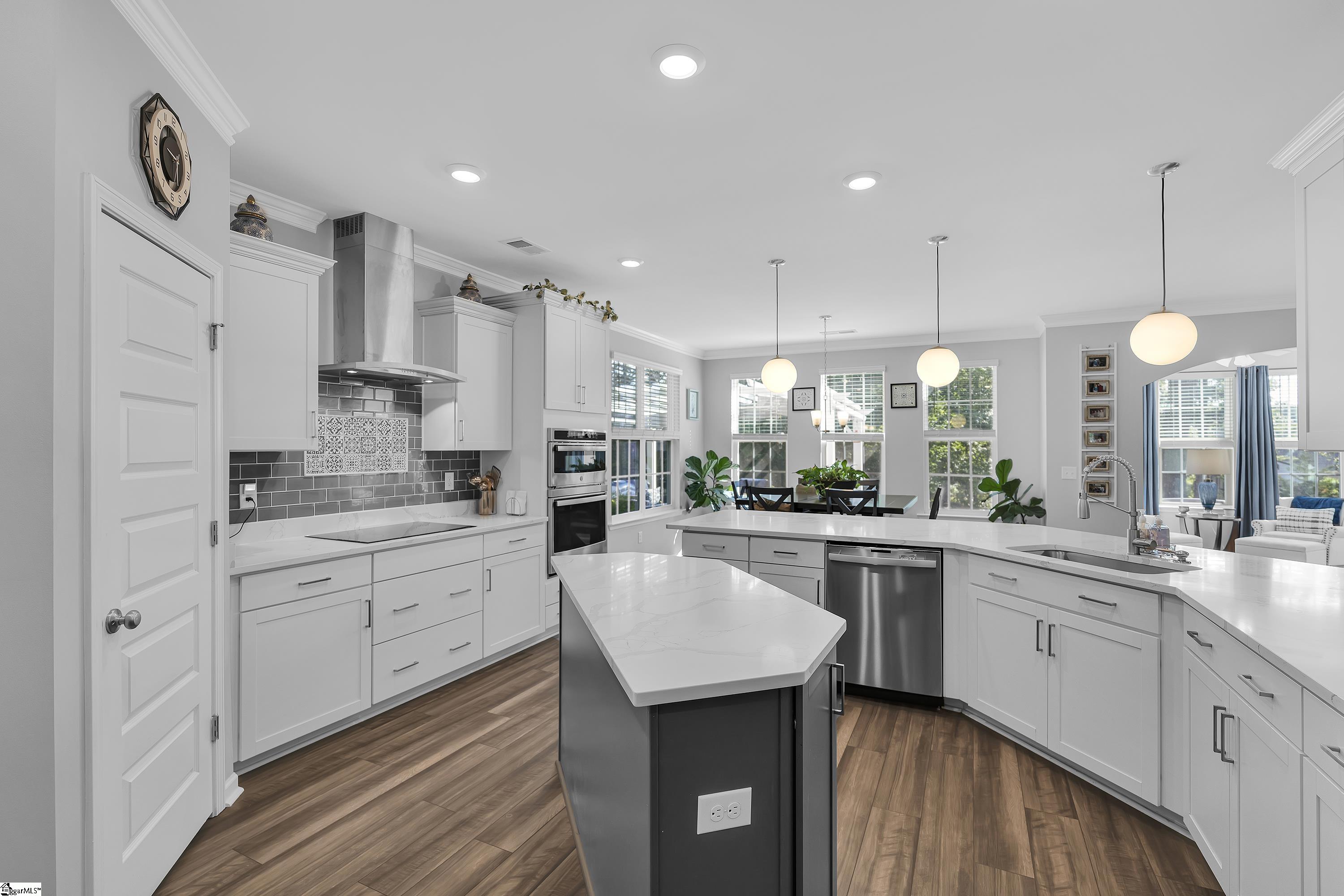 4142 Crest Ridge Lane Boiling Springs, SC 29316