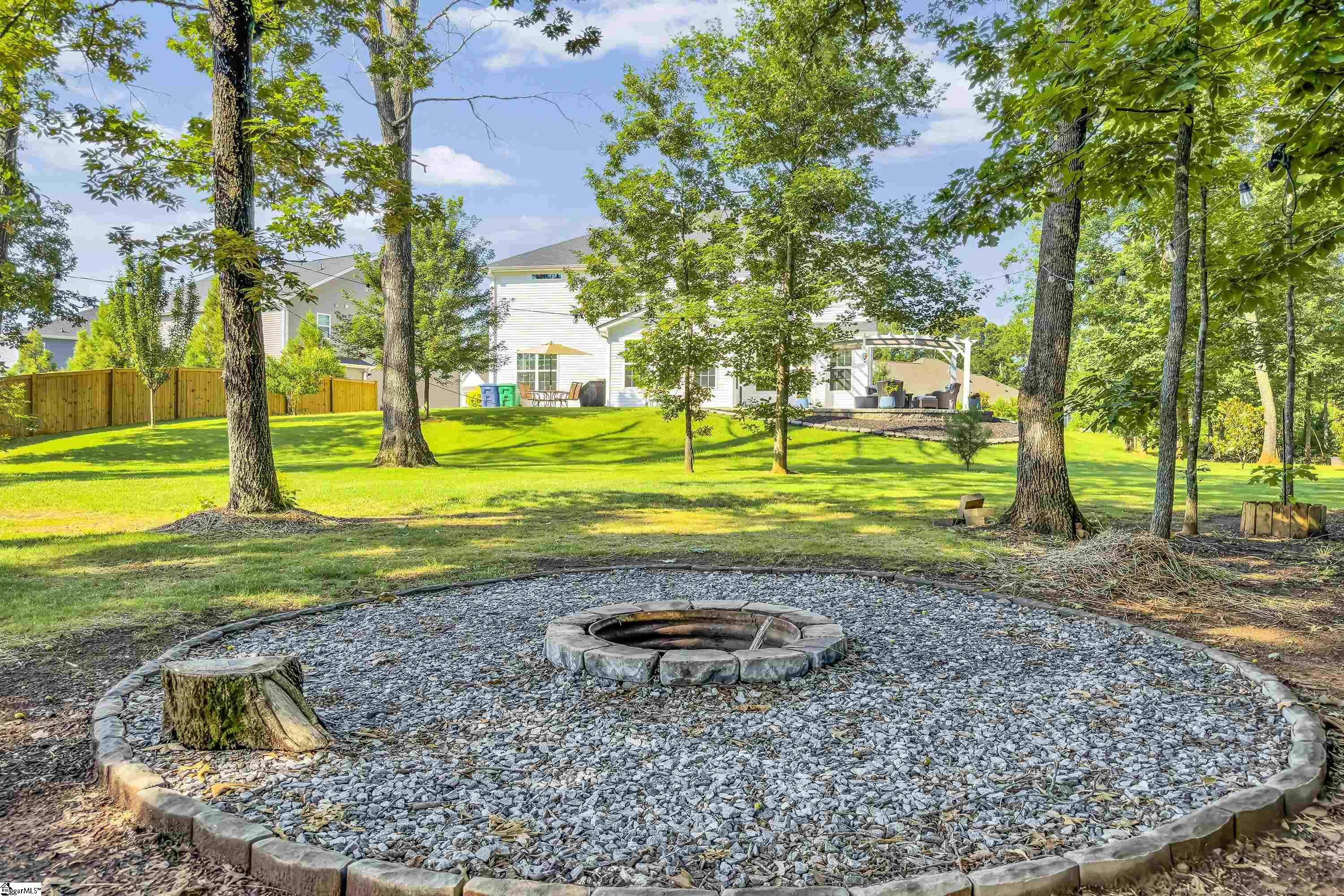 4142 Crest Ridge Lane Boiling Springs, SC 29316