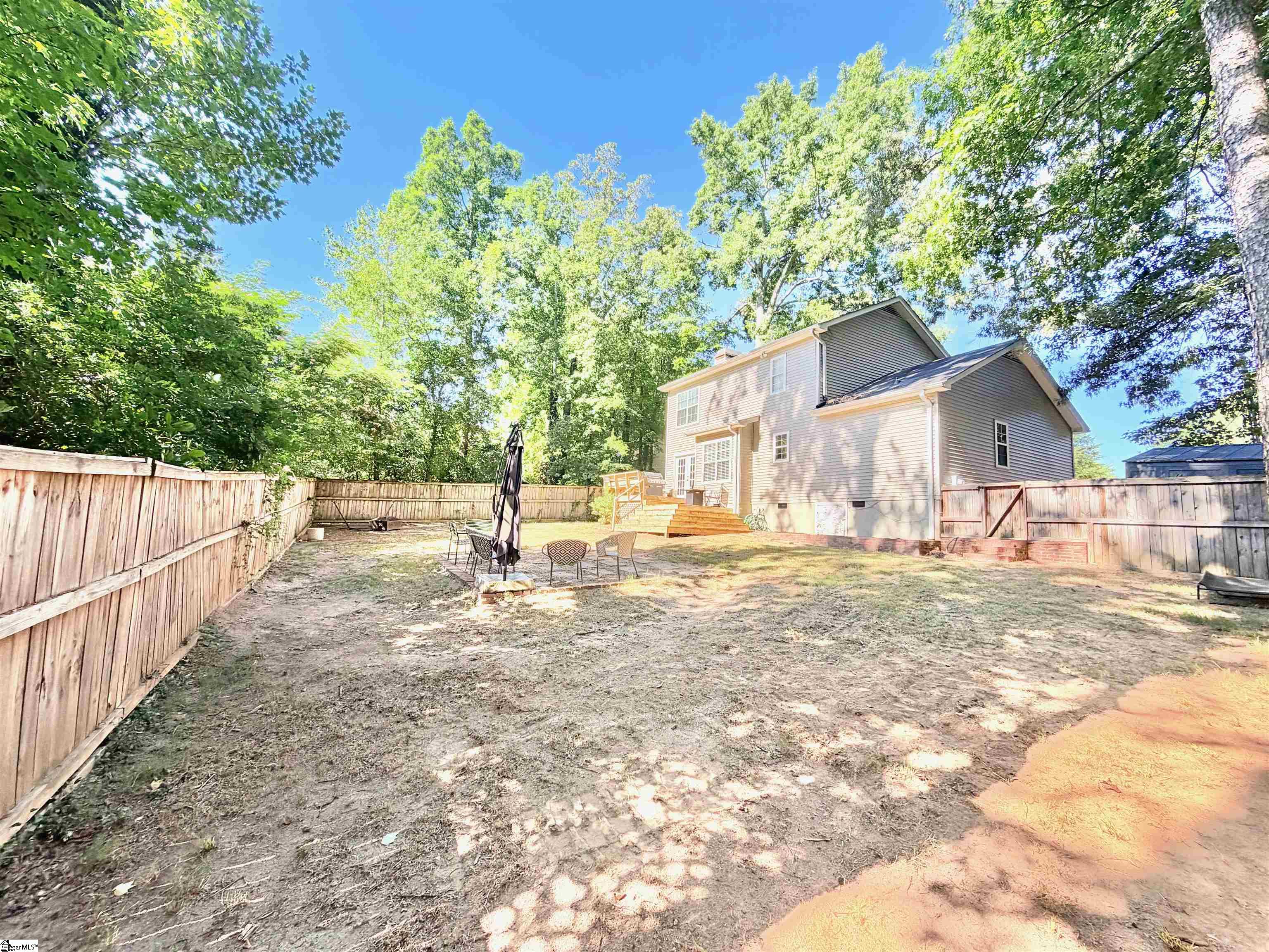 208 Charmar Way Taylors, SC 29687