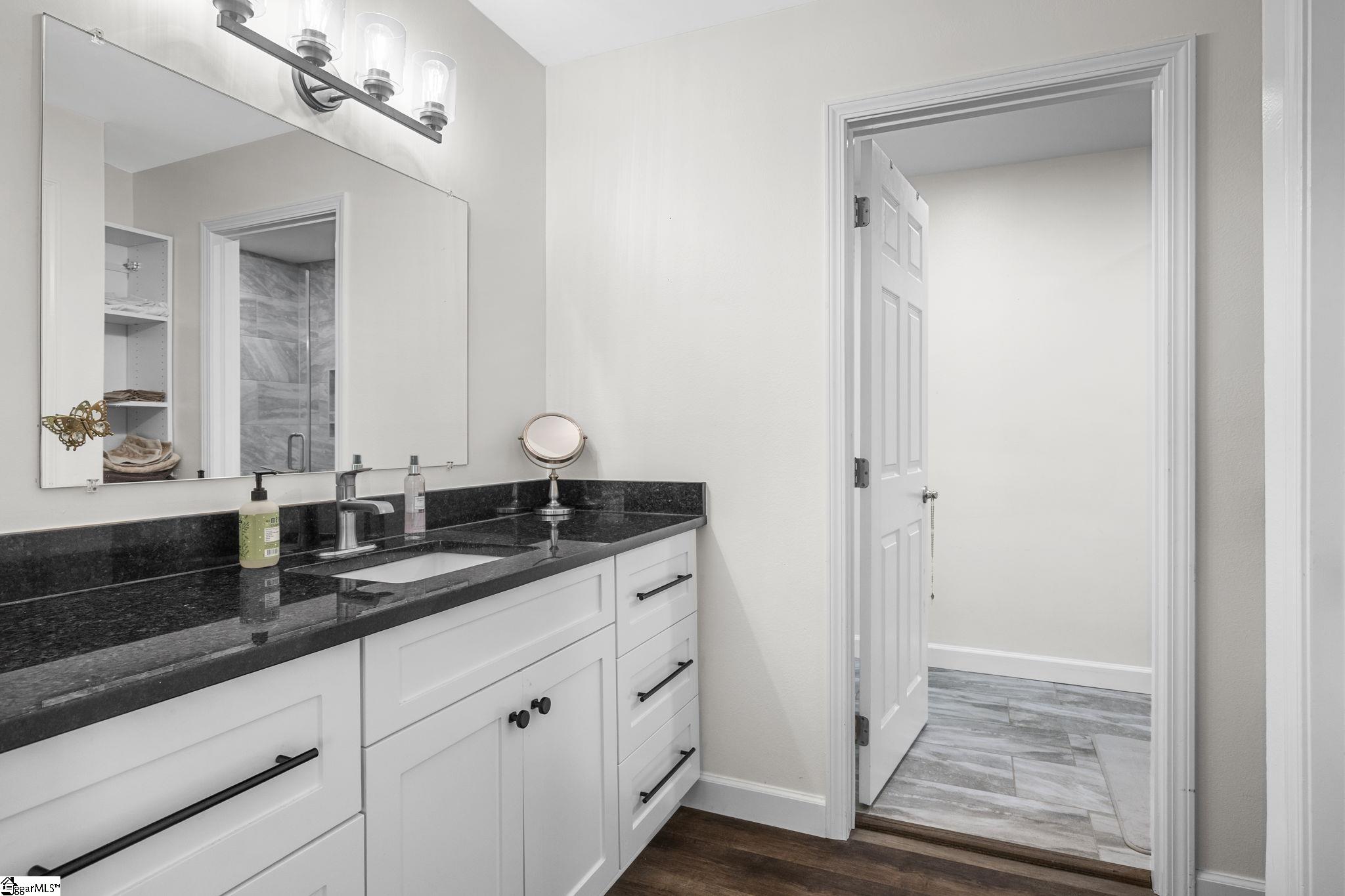 121 Confederate Lane Greer, SC 29651