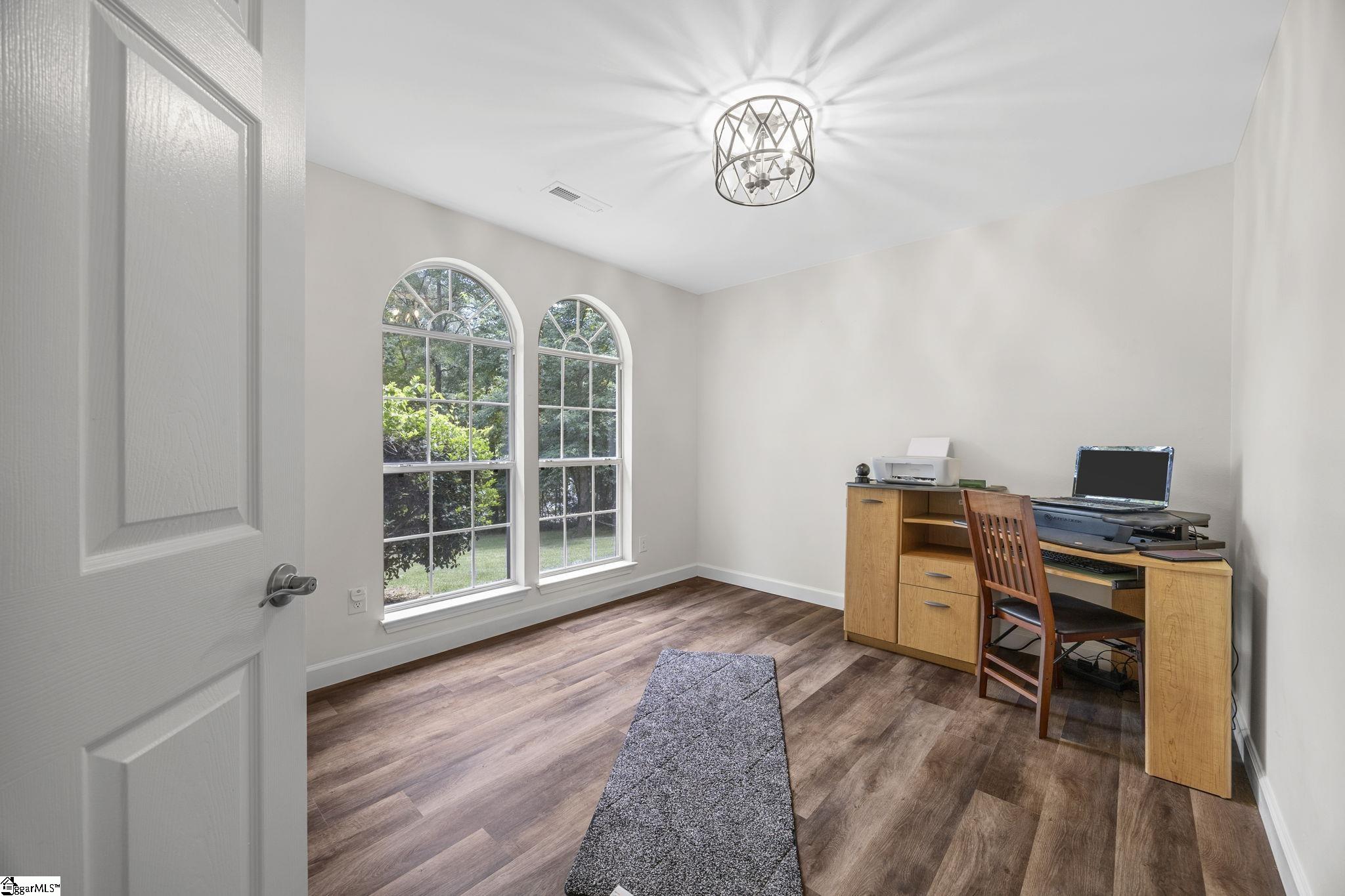 121 Confederate Lane Greer, SC 29651