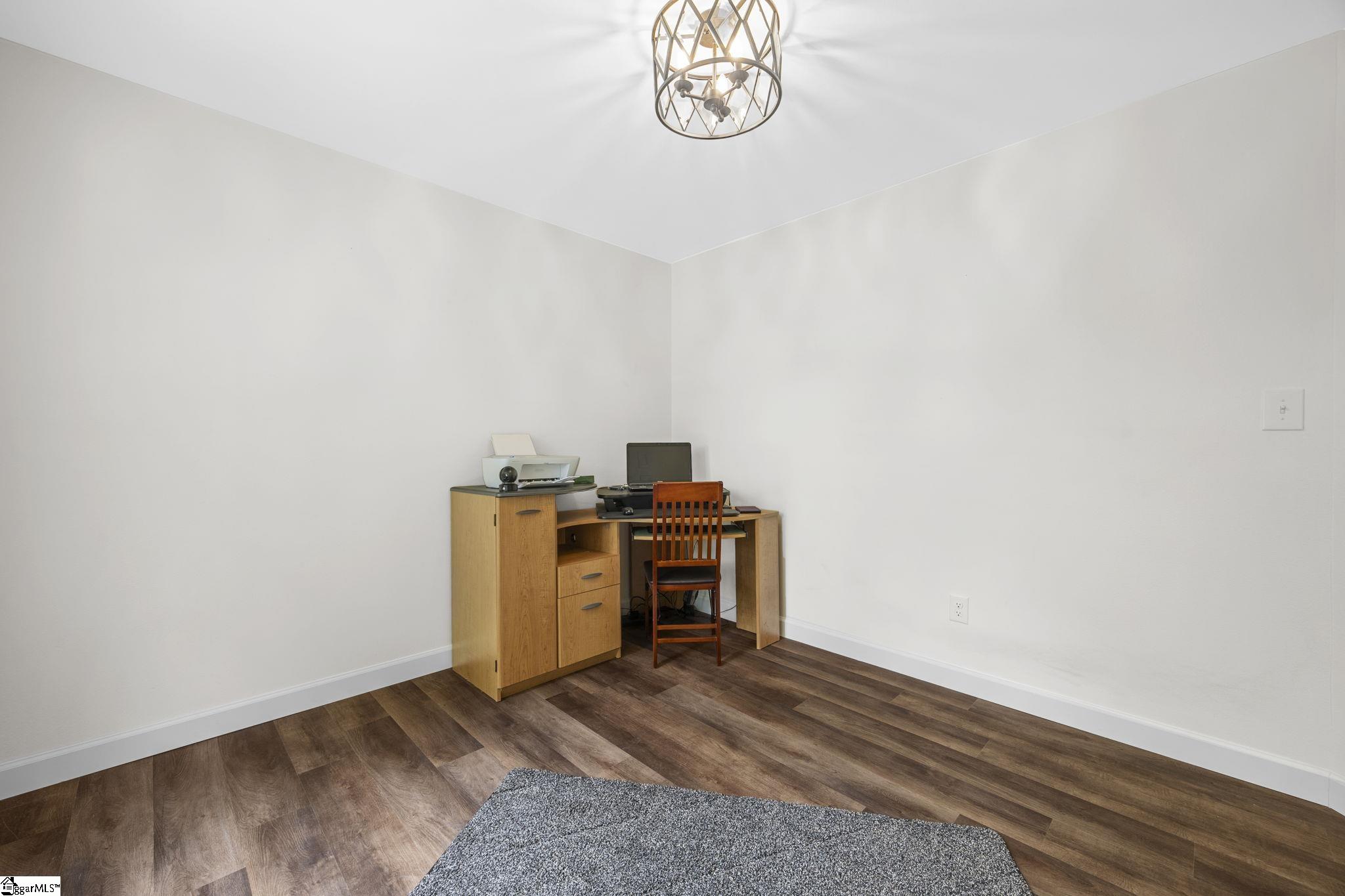 121 Confederate Lane Greer, SC 29651