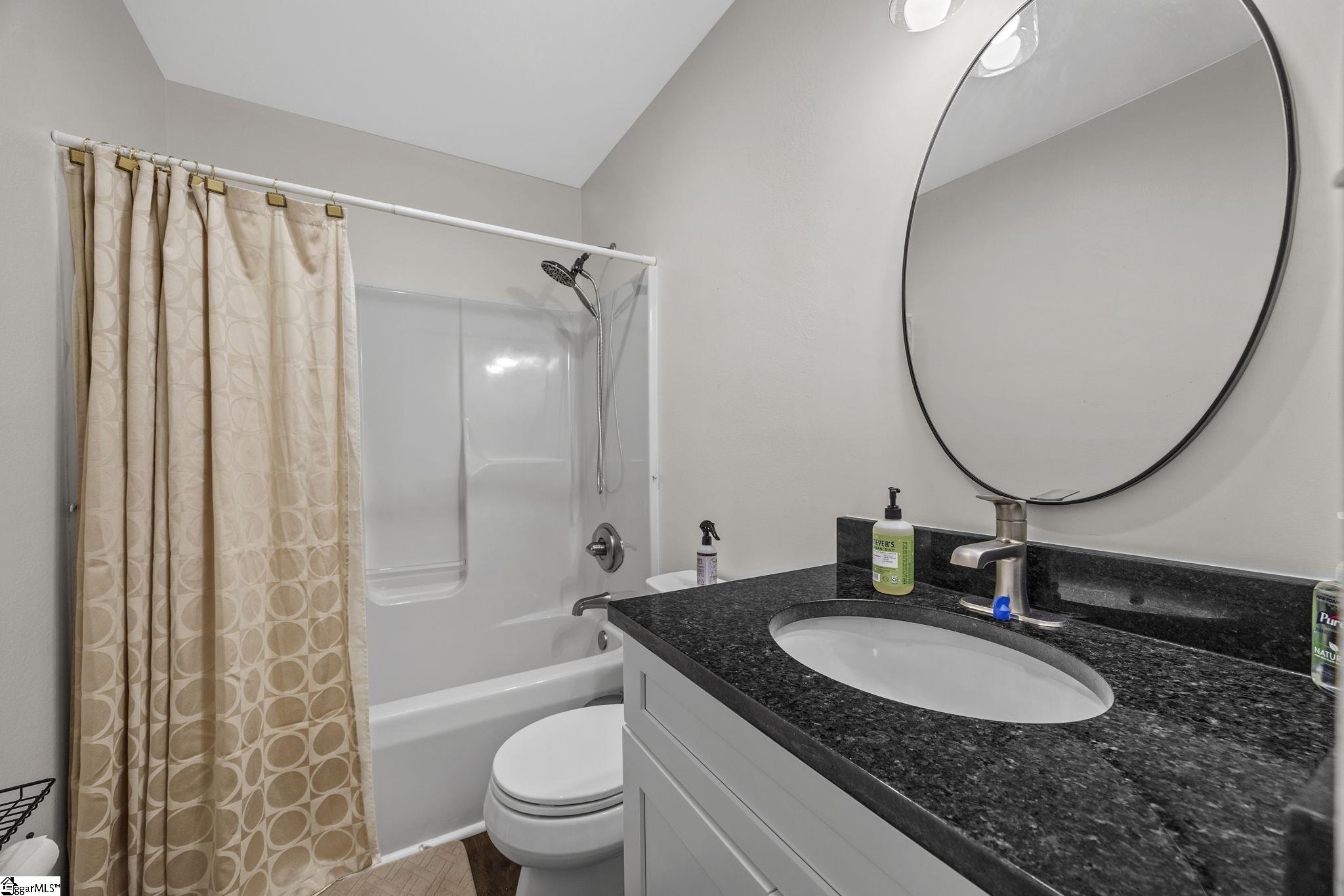 121 Confederate Lane Greer, SC 29651