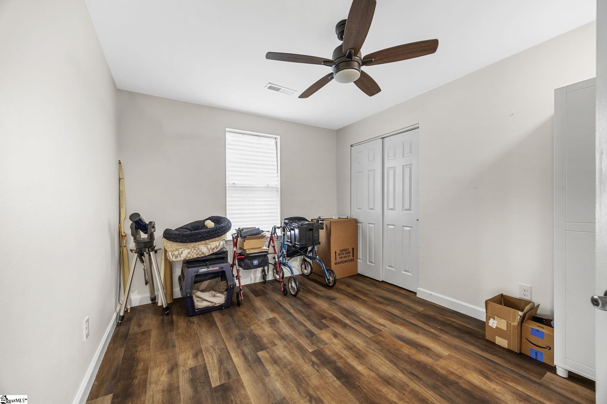 121 Confederate Lane Greer, SC 29651