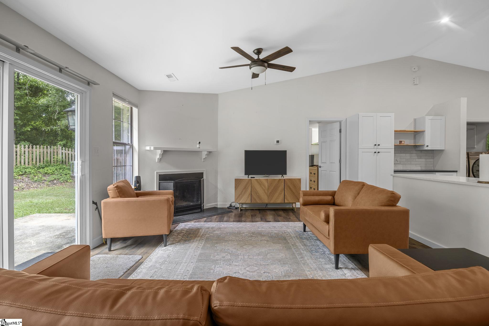 121 Confederate Lane Greer, SC 29651