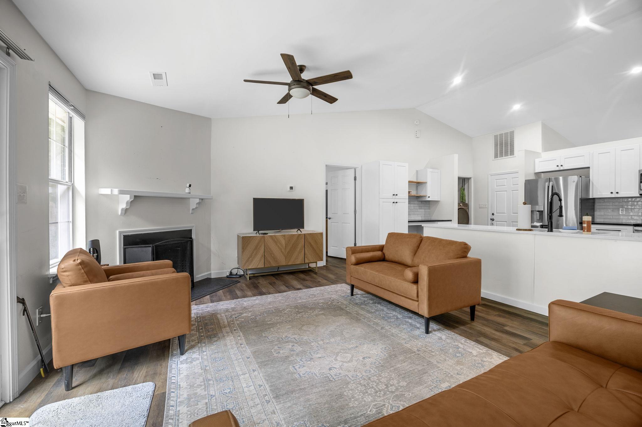 121 Confederate Lane Greer, SC 29651