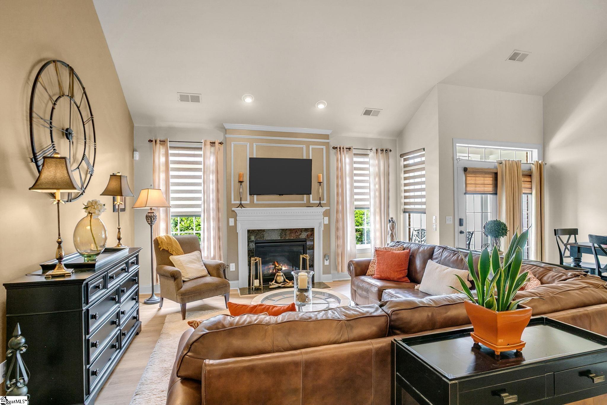 28 Dillworth Court Simpsonville, SC 29681