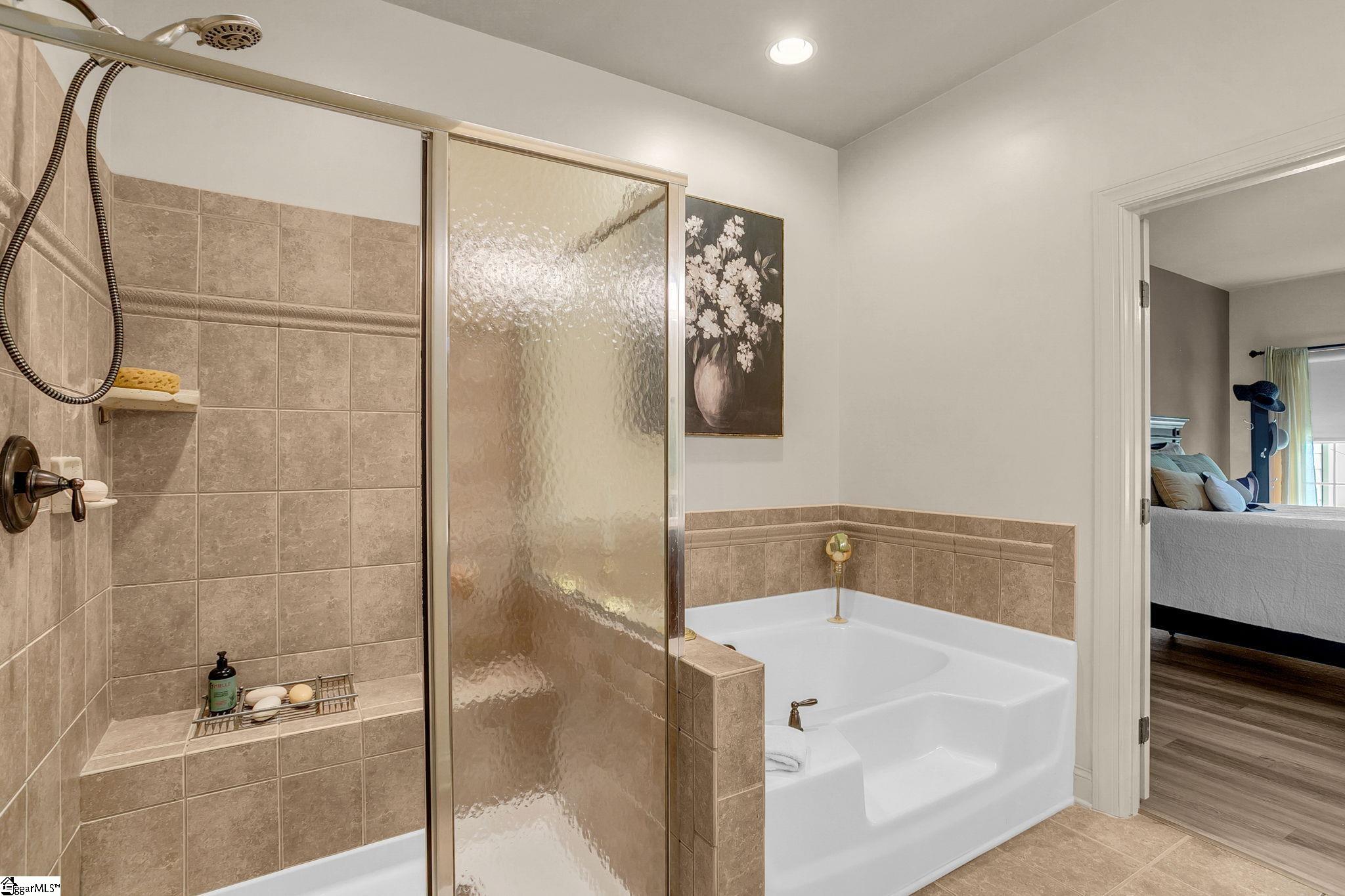 28 Dillworth Court Simpsonville, SC 29681