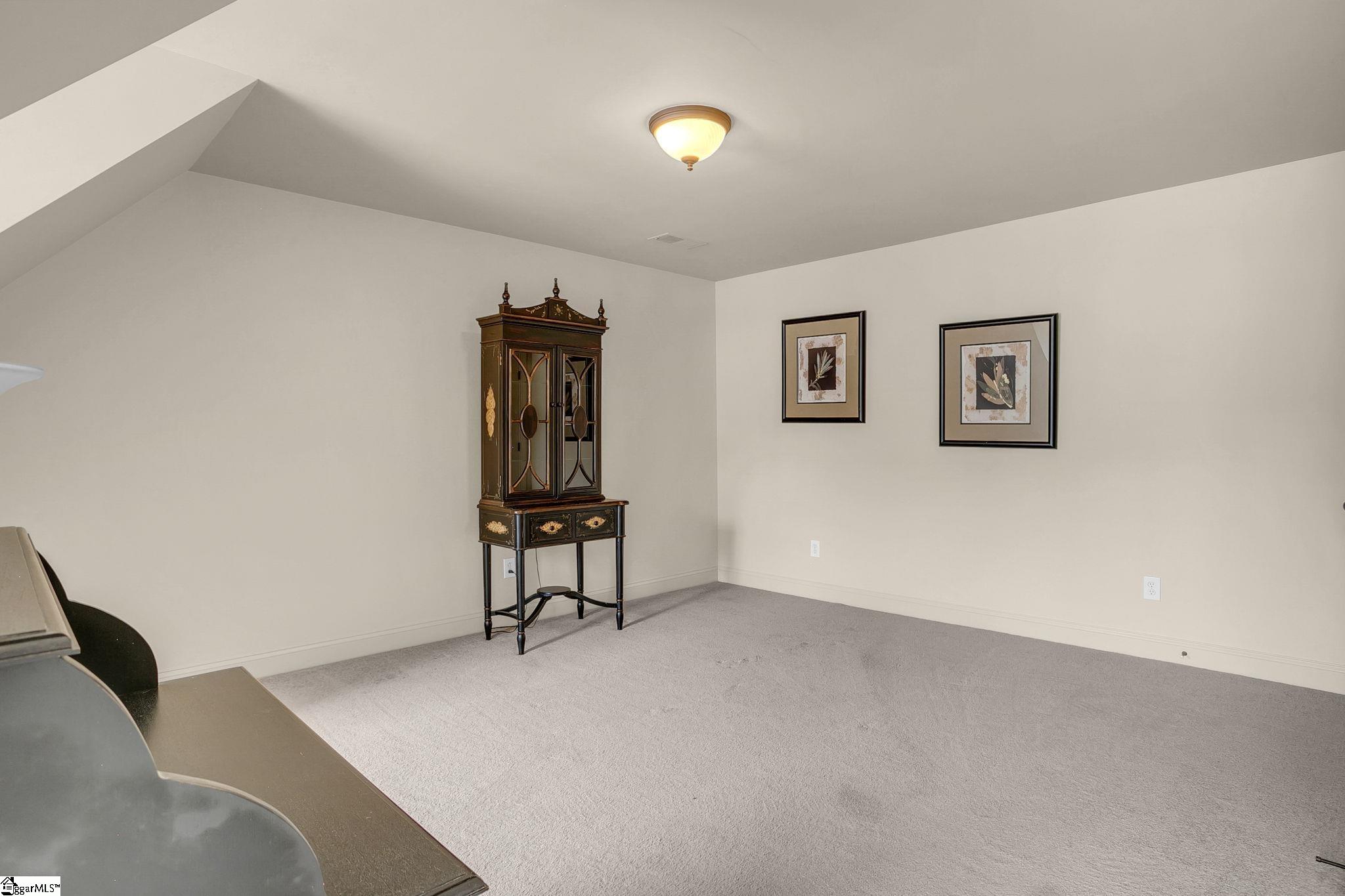 28 Dillworth Court Simpsonville, SC 29681