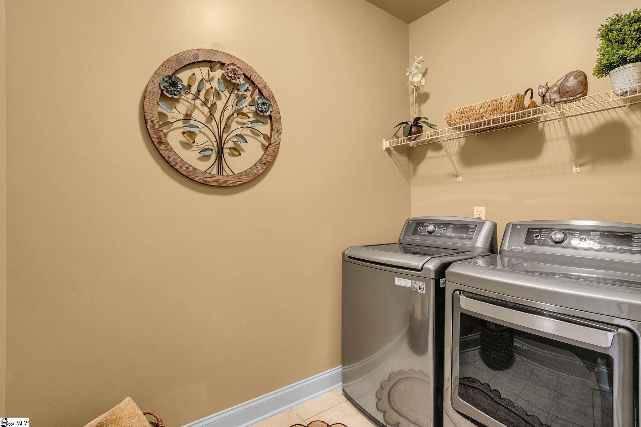 28 Dillworth Court Simpsonville, SC 29681