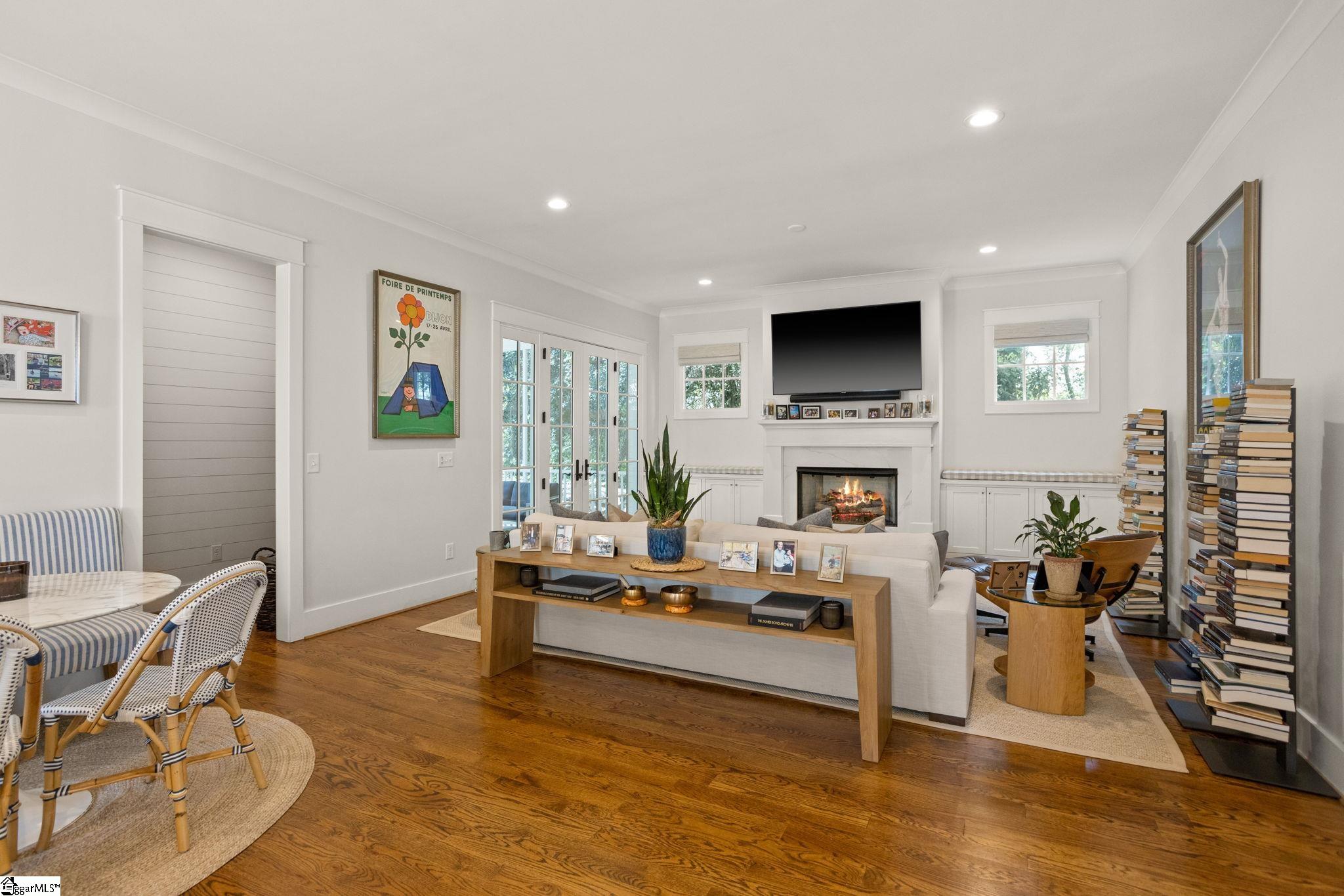 110 Newman Street Greenville, SC 29601