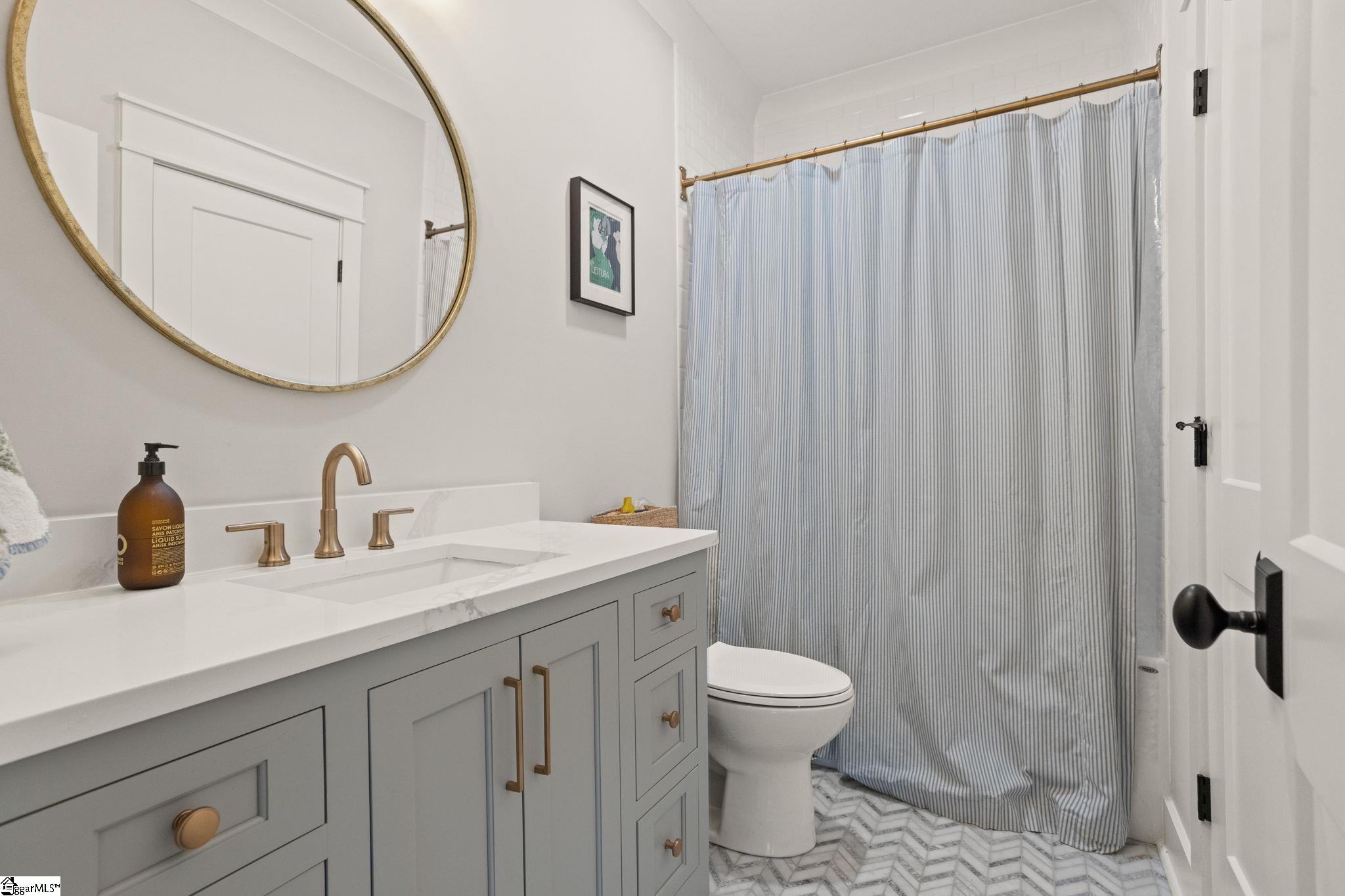 110 Newman Street Greenville, SC 29601