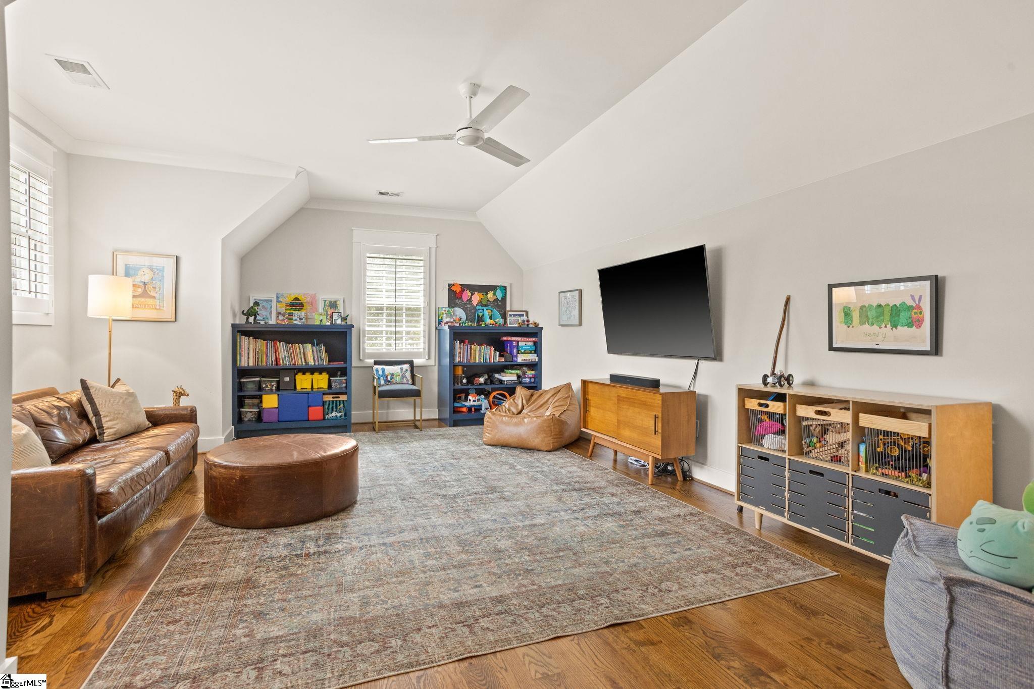 110 Newman Street Greenville, SC 29601