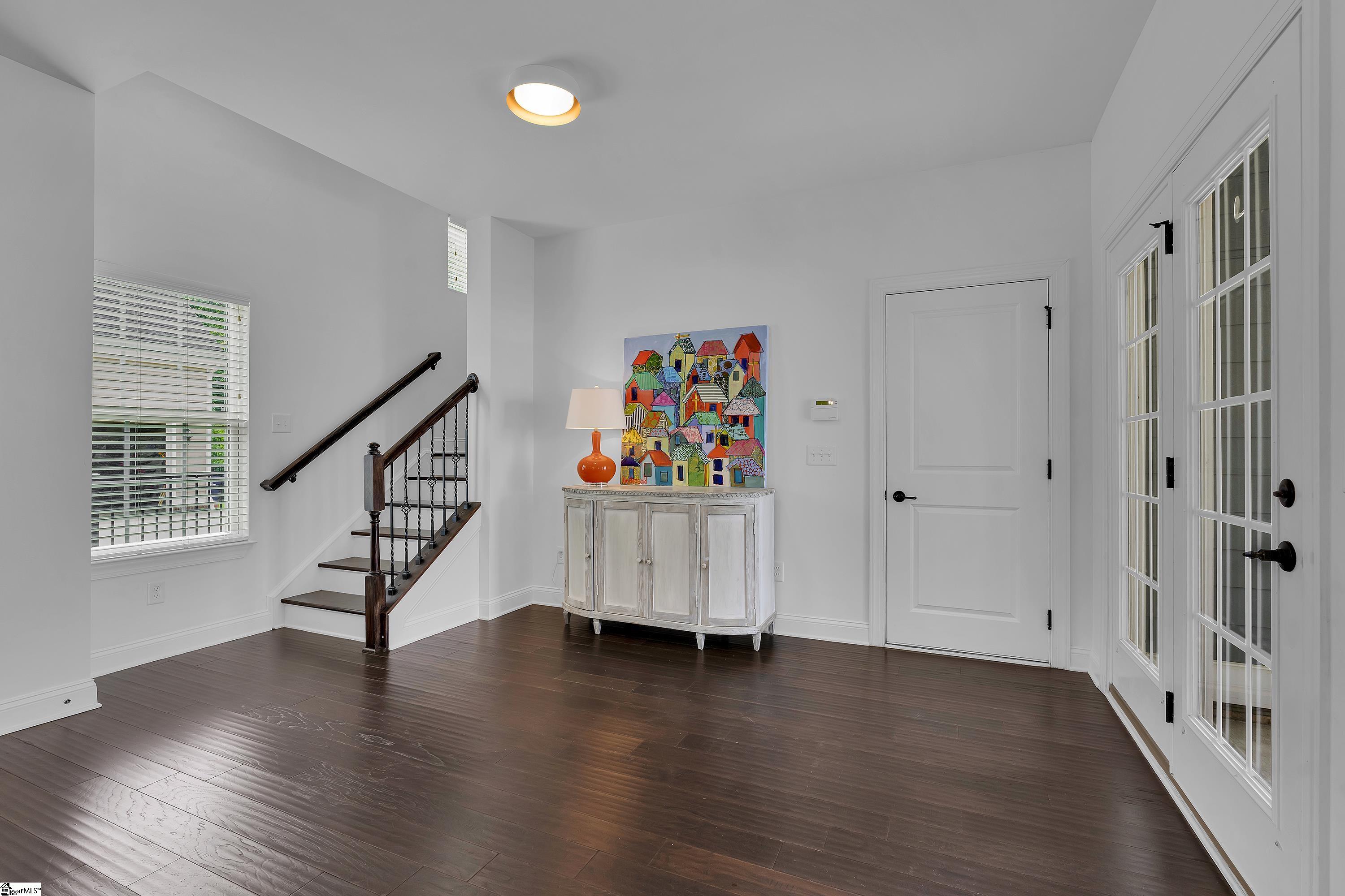 215 Algonquin Trail Greenville, SC 29607