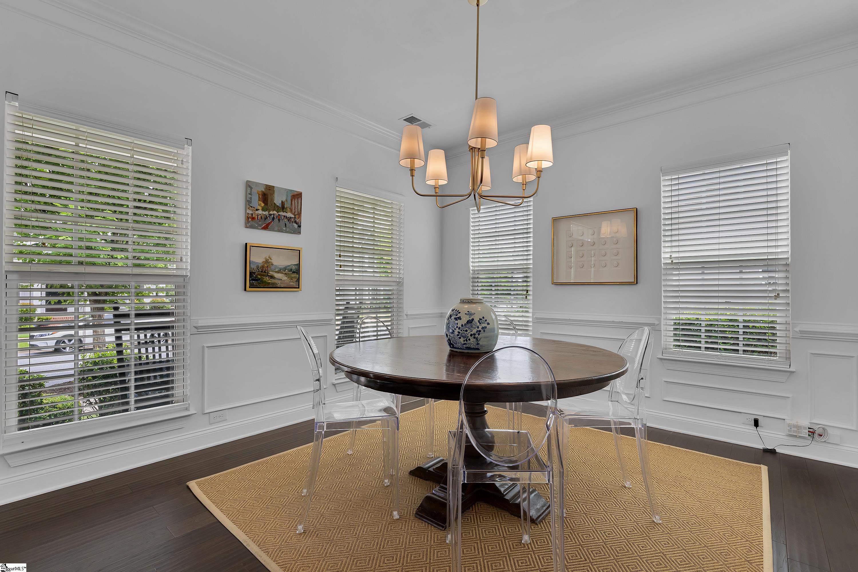 215 Algonquin Trail Greenville, SC 29607