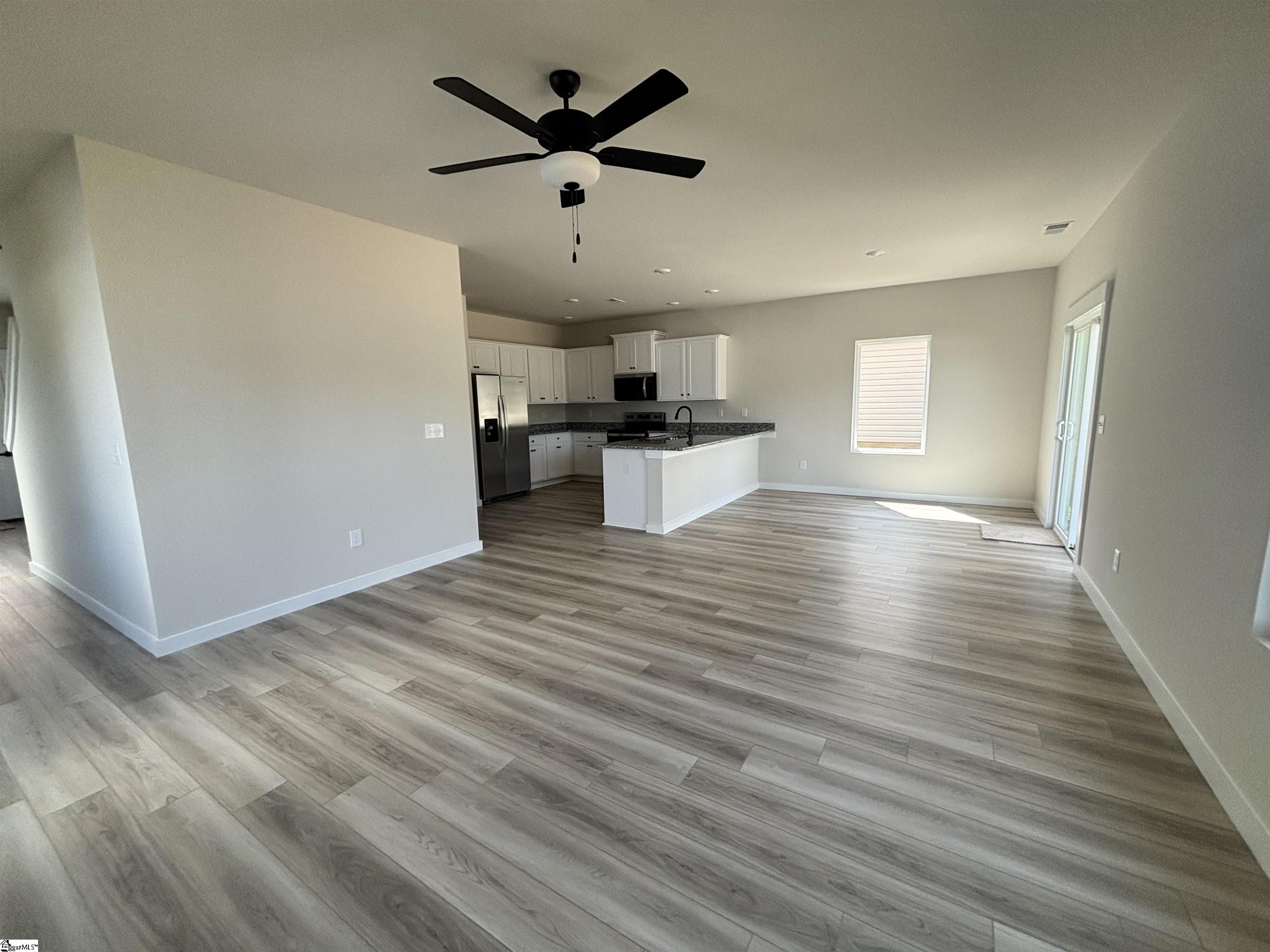 438 West Claywalk Road Woodruff, SC 29388