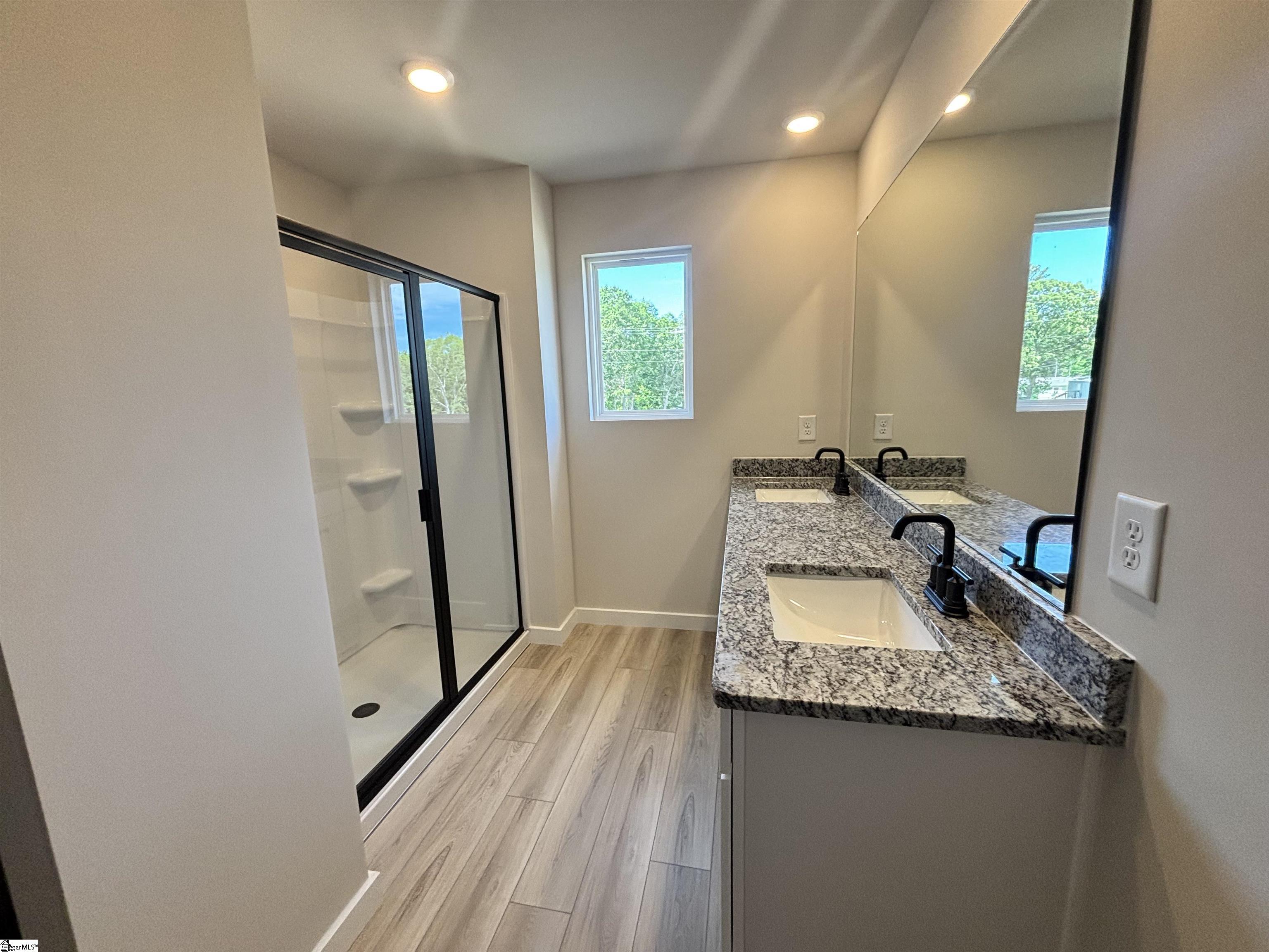 438 West Claywalk Road Woodruff, SC 29388