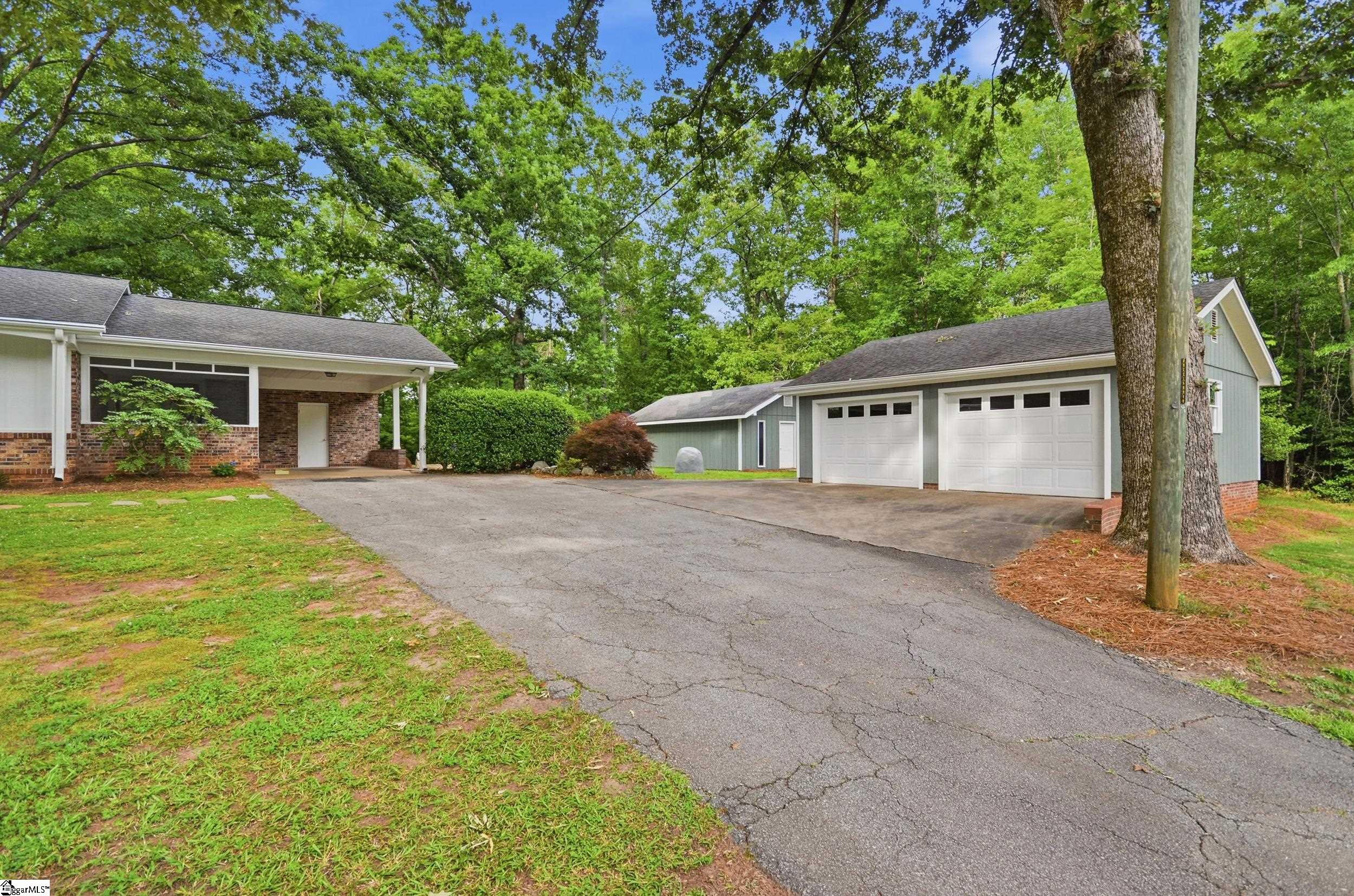 100 Crystal Lane Pickens, SC 29671