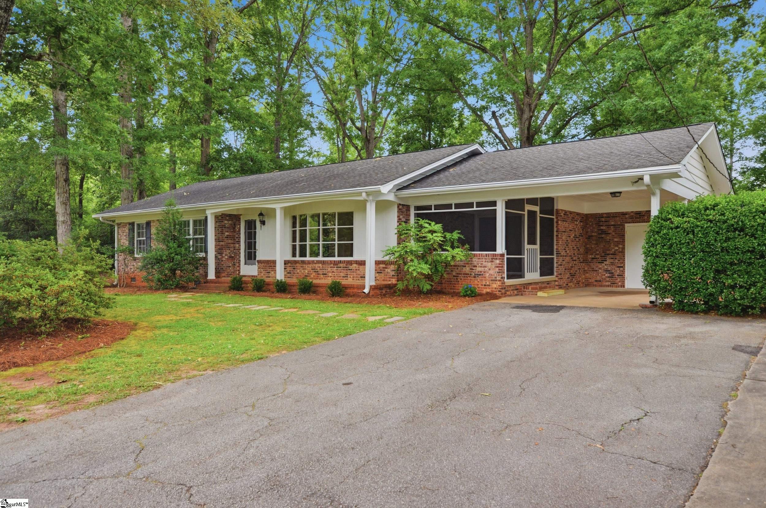 100 Crystal Lane Pickens, SC 29671