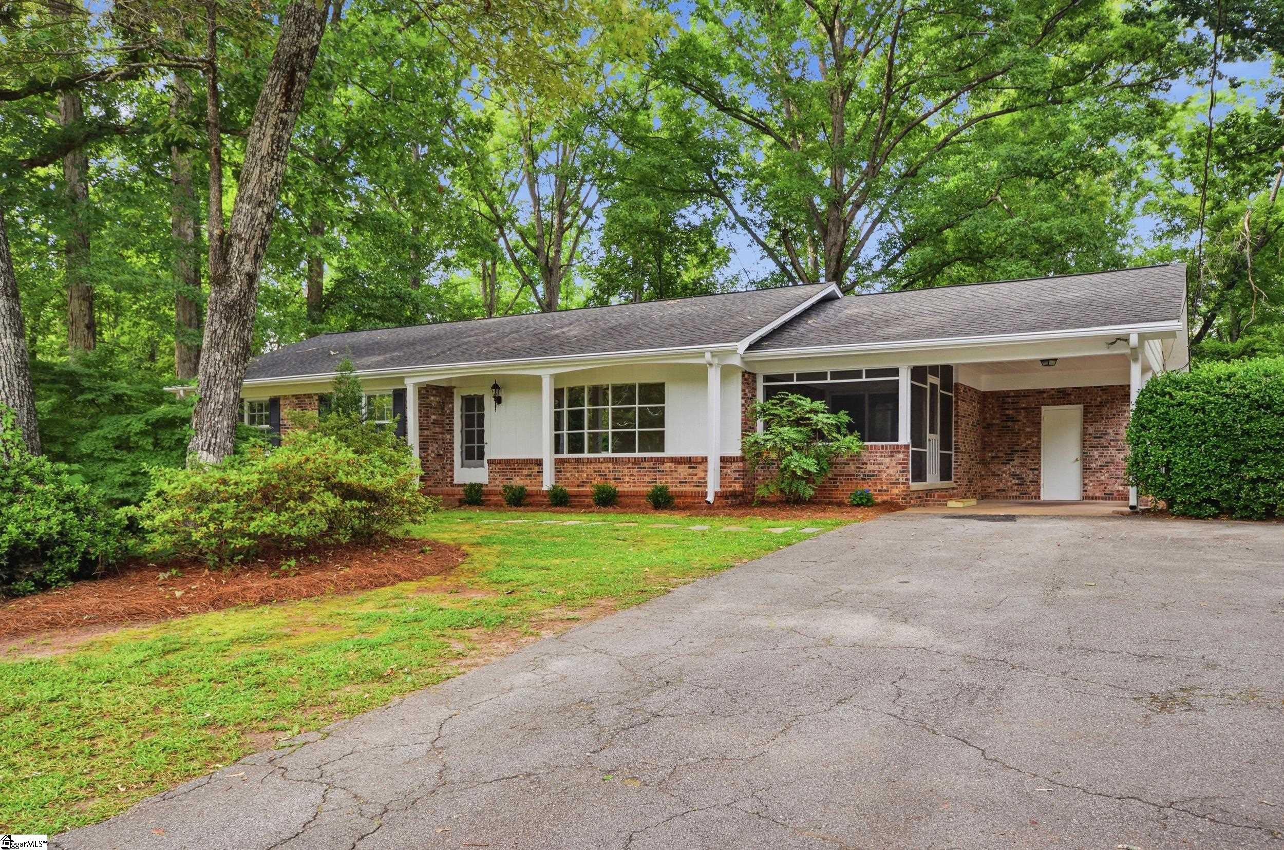 100 Crystal Lane Pickens, SC 29671