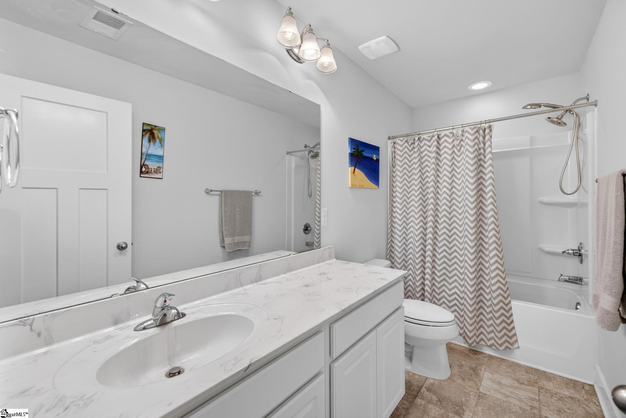 904 Lockhurst Drive Simpsonville, SC 29681