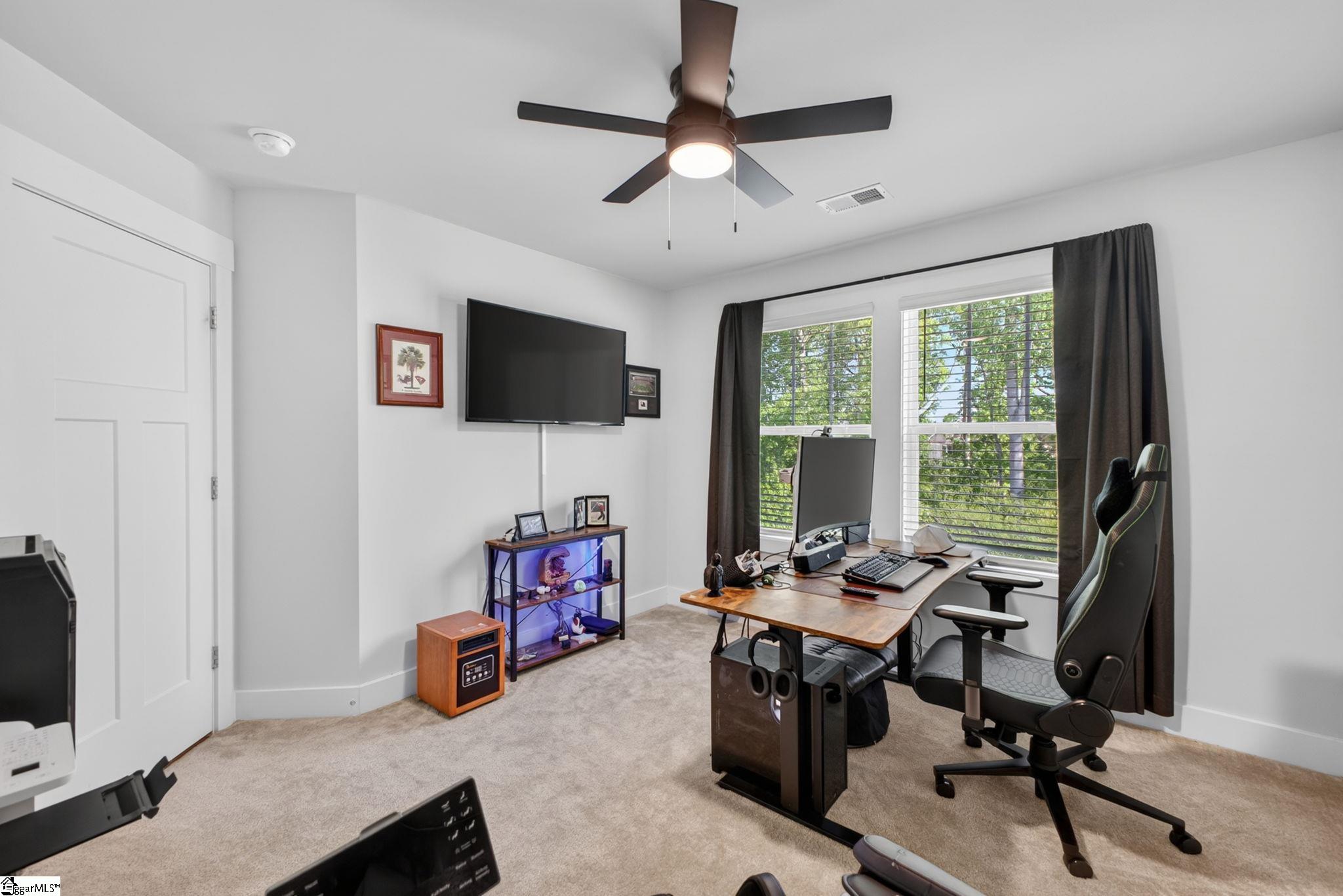 904 Lockhurst Drive Simpsonville, SC 29681