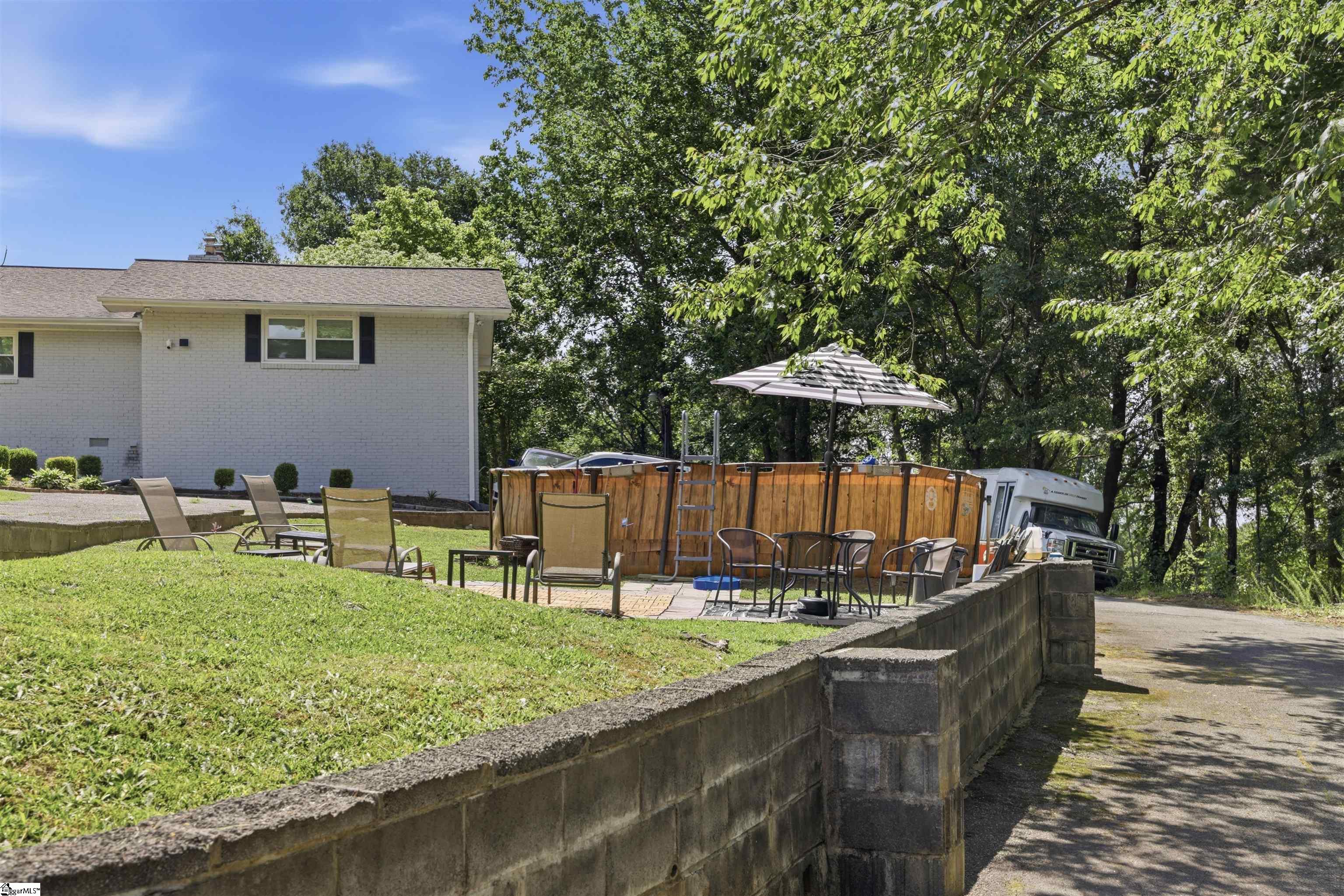 196 E Raines Road Easley, SC 29640-7638