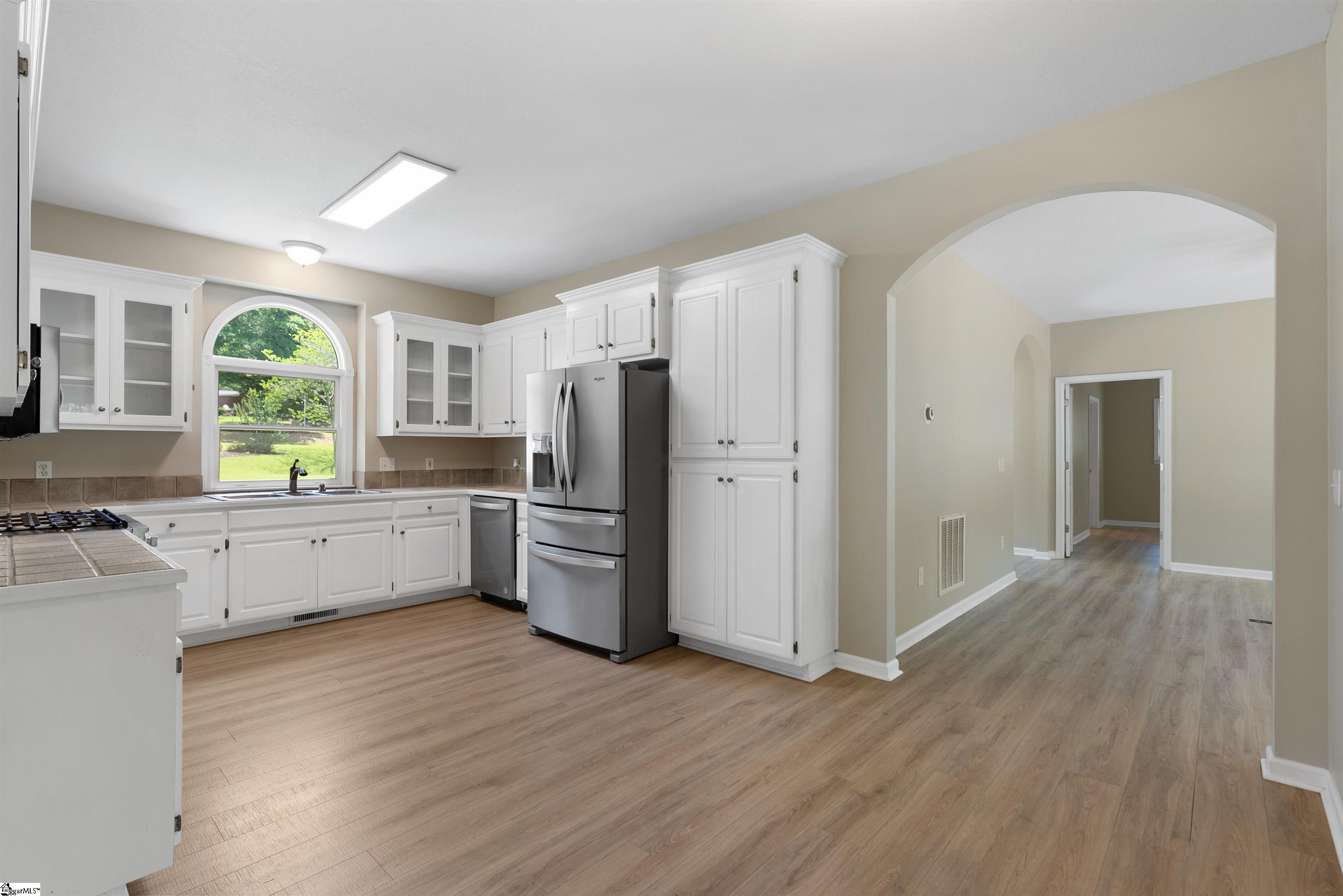 113 Cane Creek Harbor Road Seneca, SC 29672