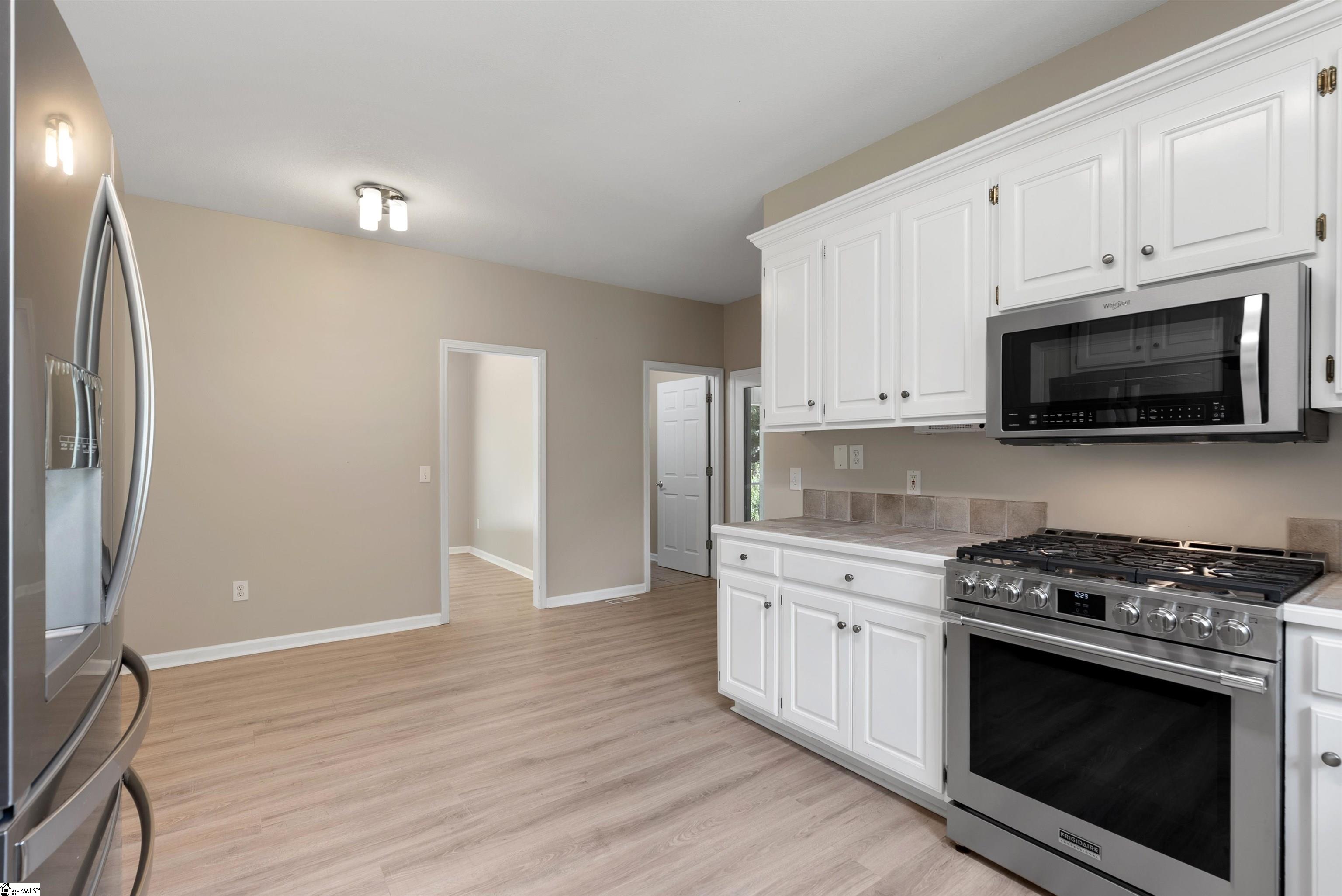 113 Cane Creek Harbor Road Seneca, SC 29672