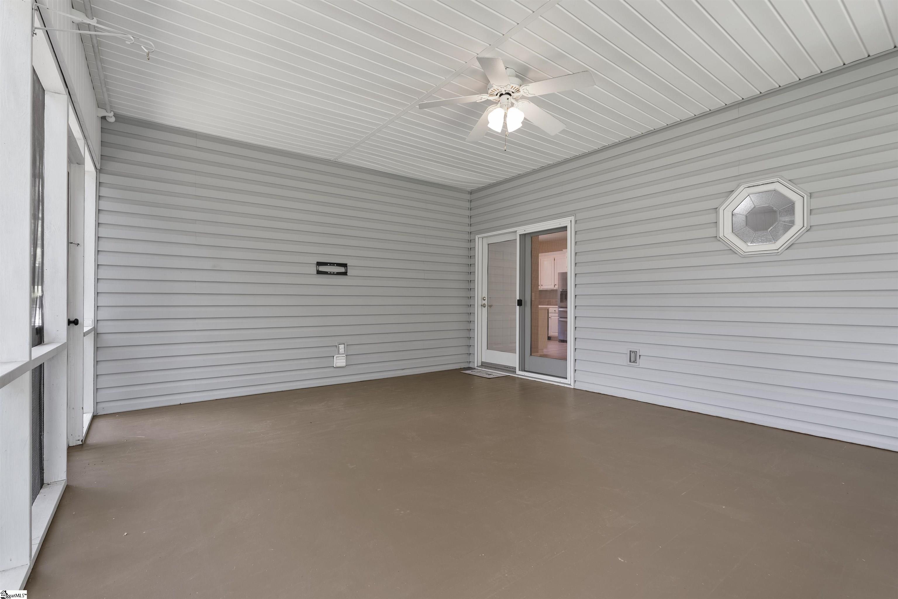 113 Cane Creek Harbor Road Seneca, SC 29672