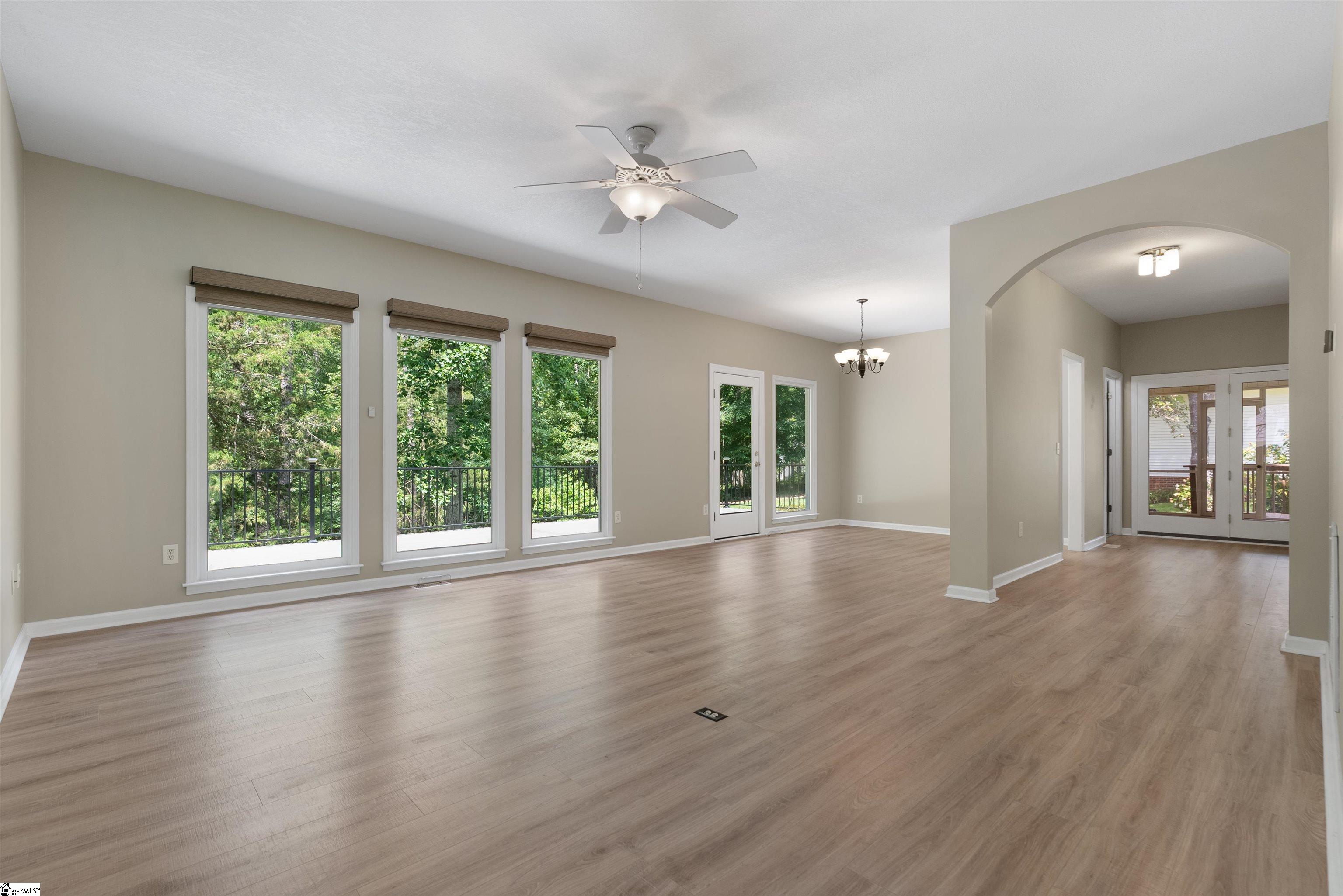 113 Cane Creek Harbor Road Seneca, SC 29672