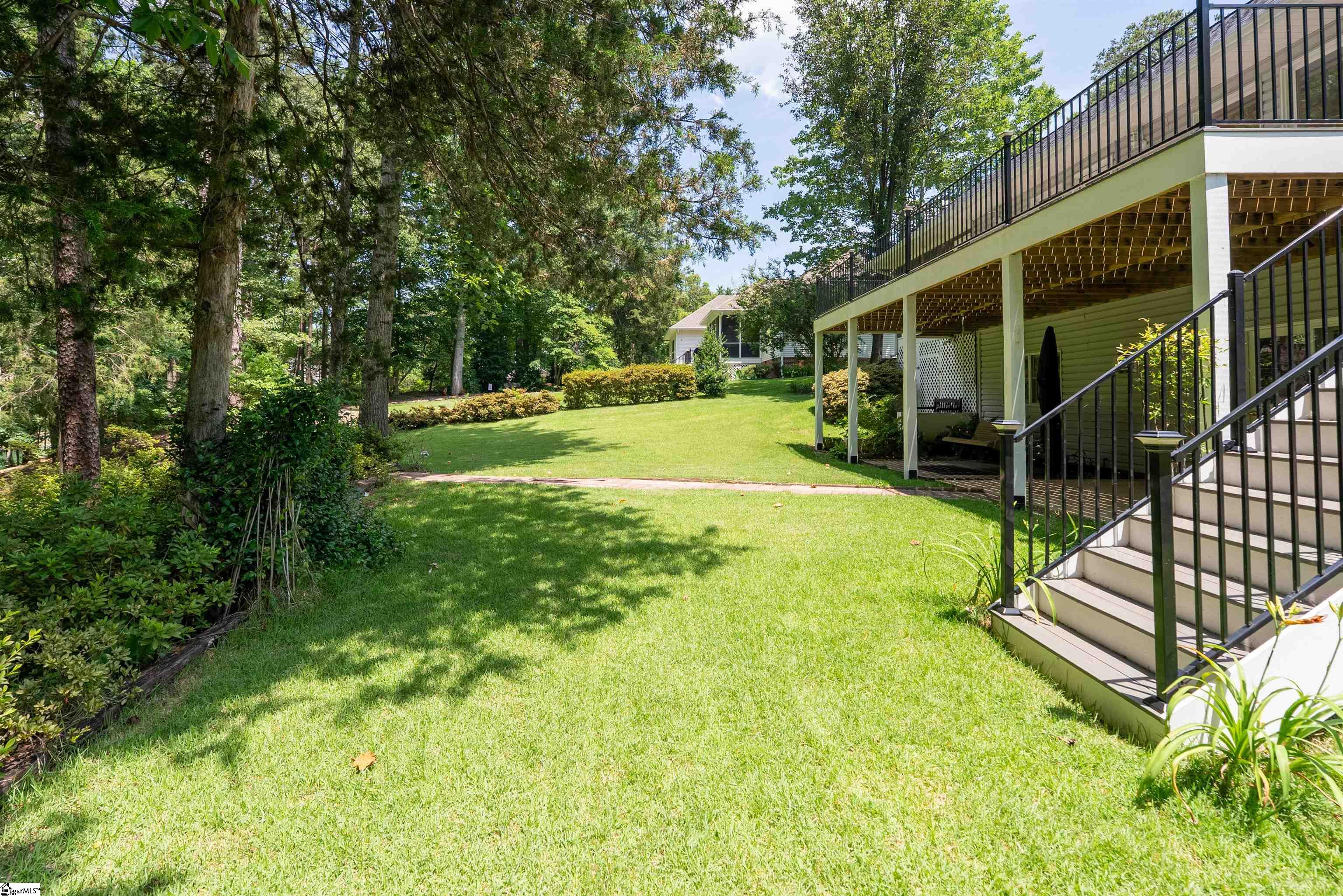 113 Cane Creek Harbor Road Seneca, SC 29672