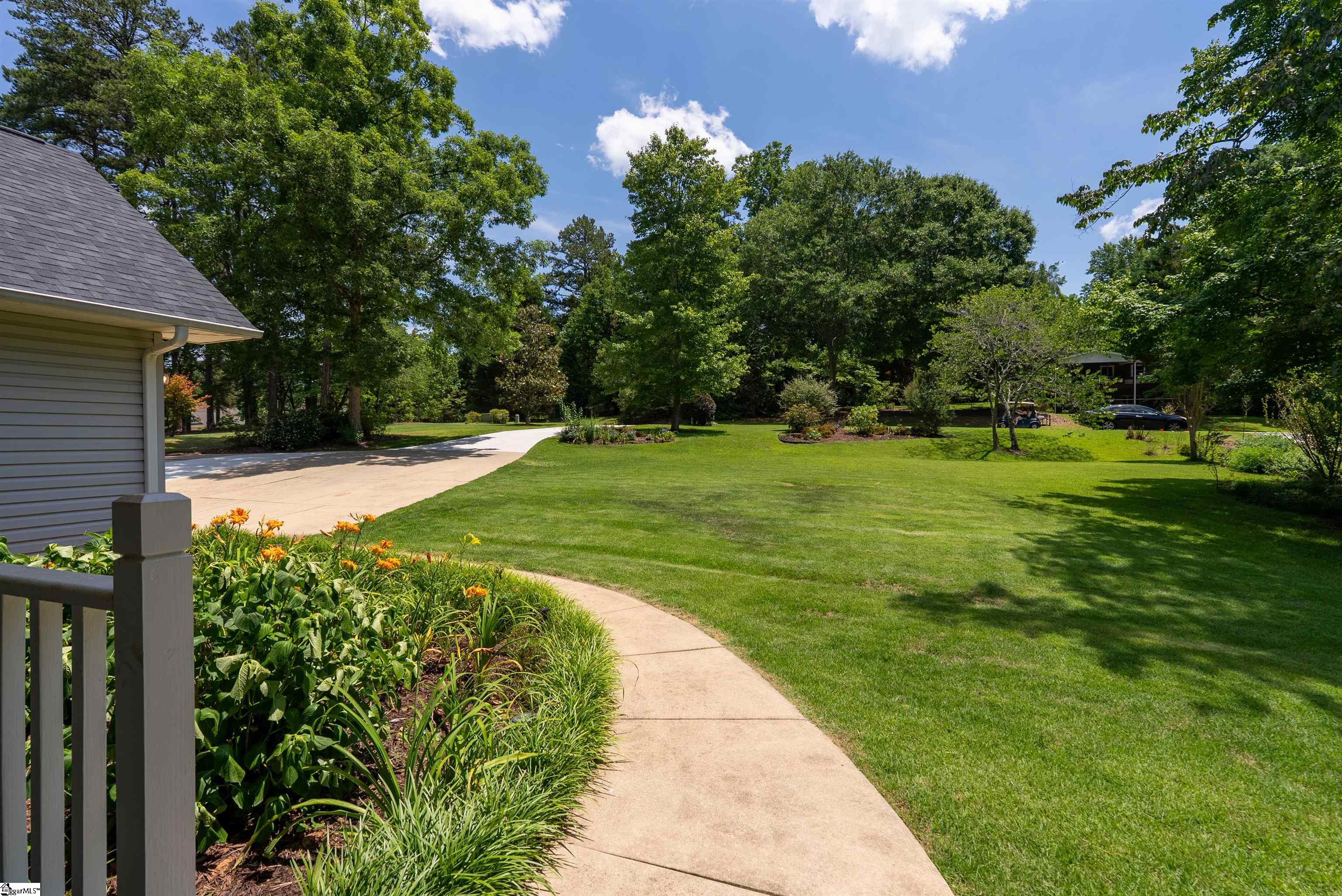 113 Cane Creek Harbor Road Seneca, SC 29672