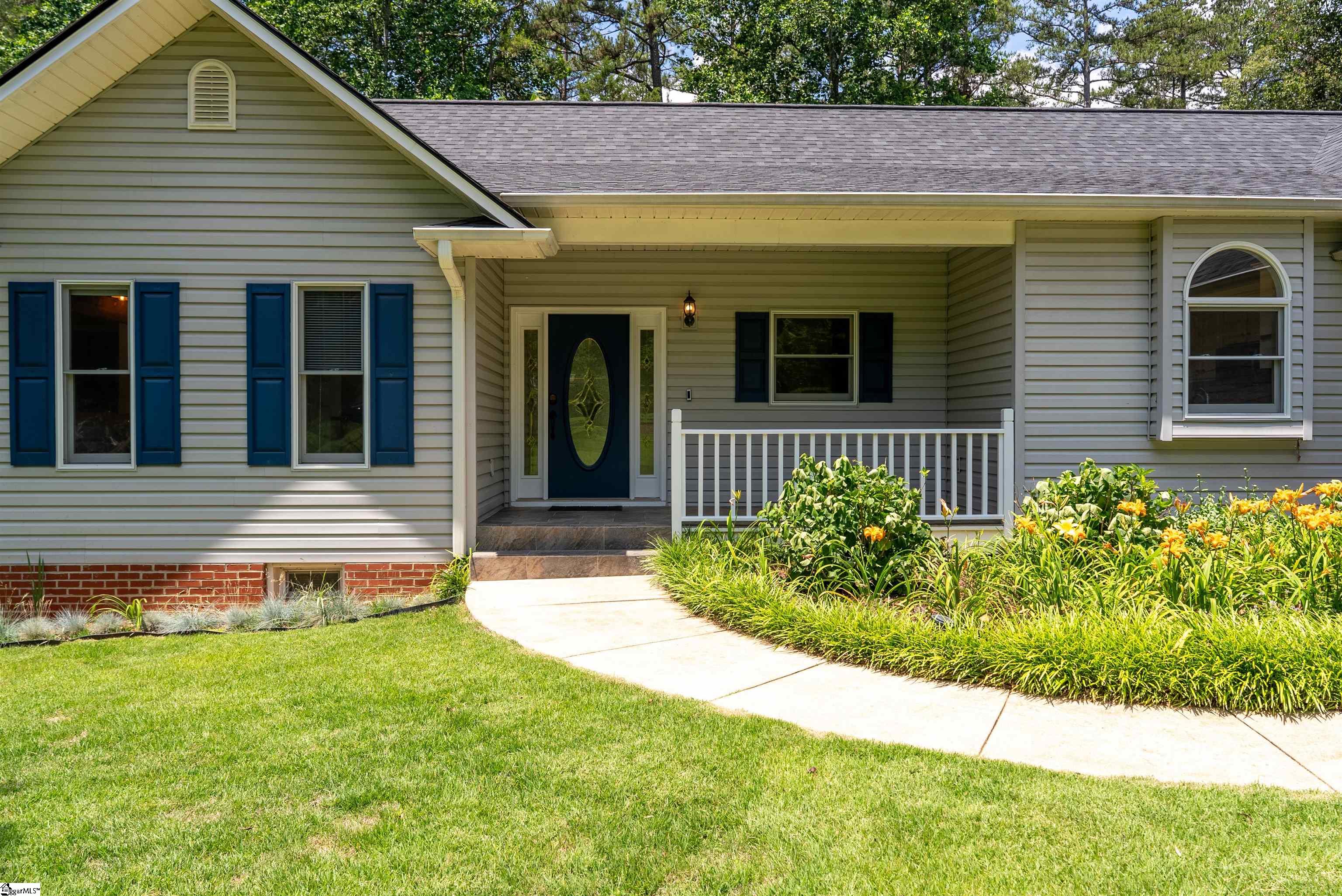 113 Cane Creek Harbor Road Seneca, SC 29672