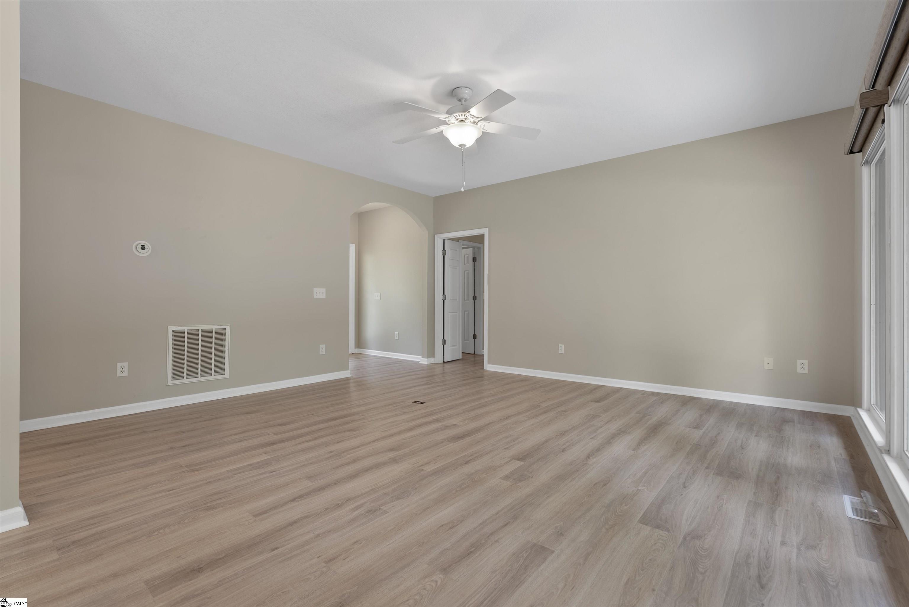 113 Cane Creek Harbor Road Seneca, SC 29672