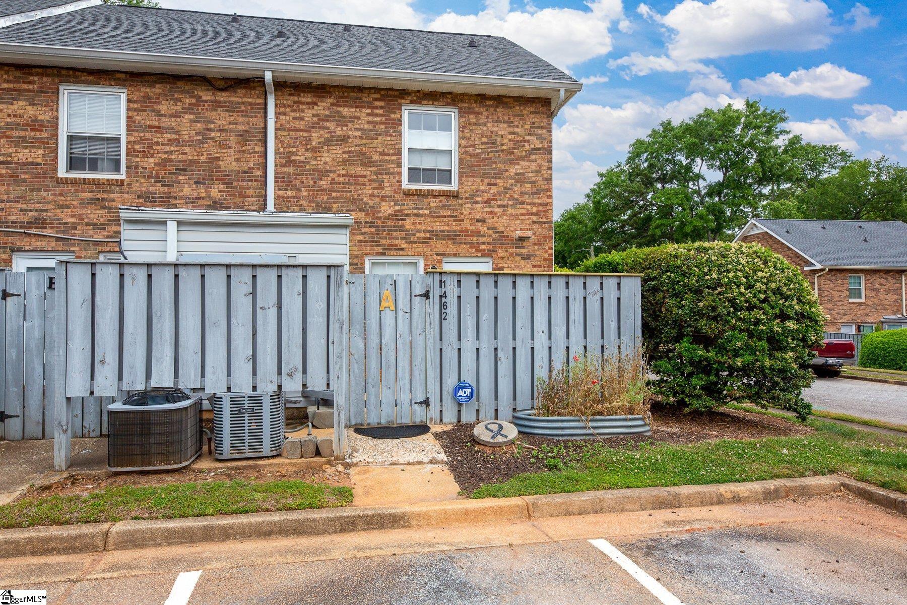1462 Dover Road UNIT unit A Spartanburg, SC 29301