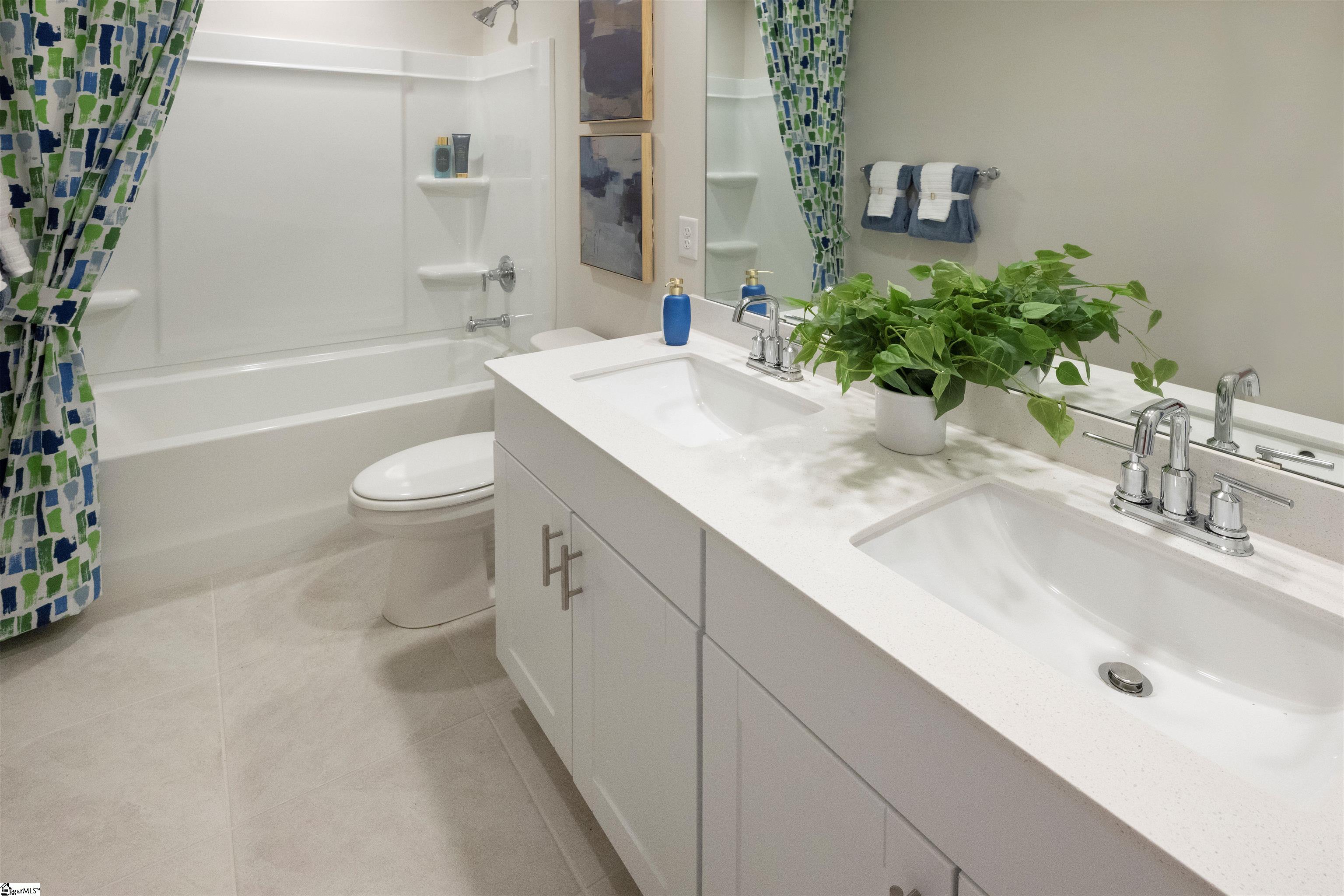 1544 Erindale Drive Wellford, SC 29385