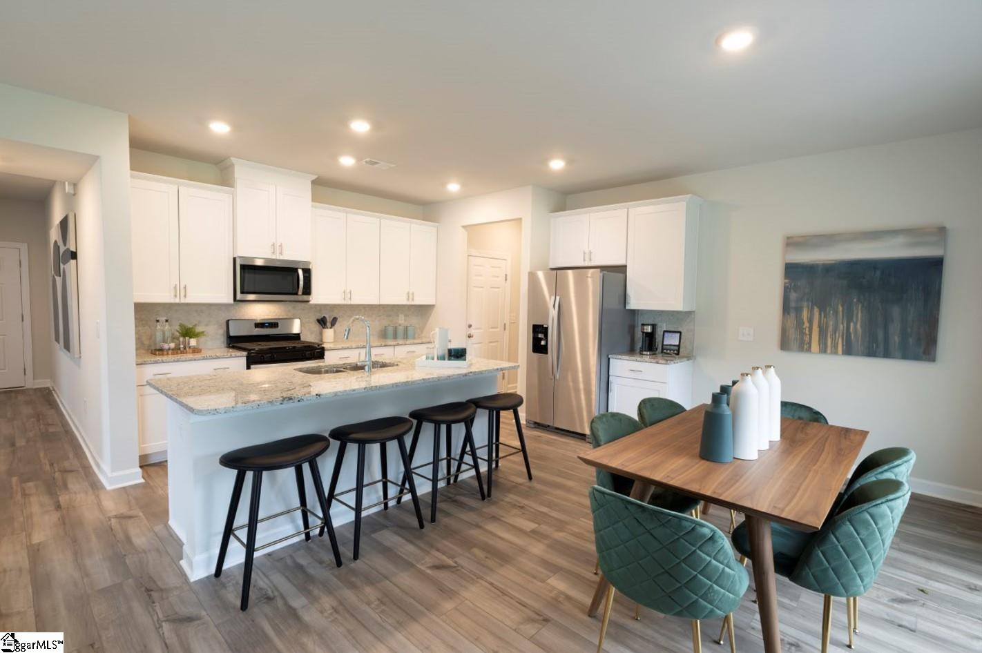 1544 Erindale Drive Wellford, SC 29385