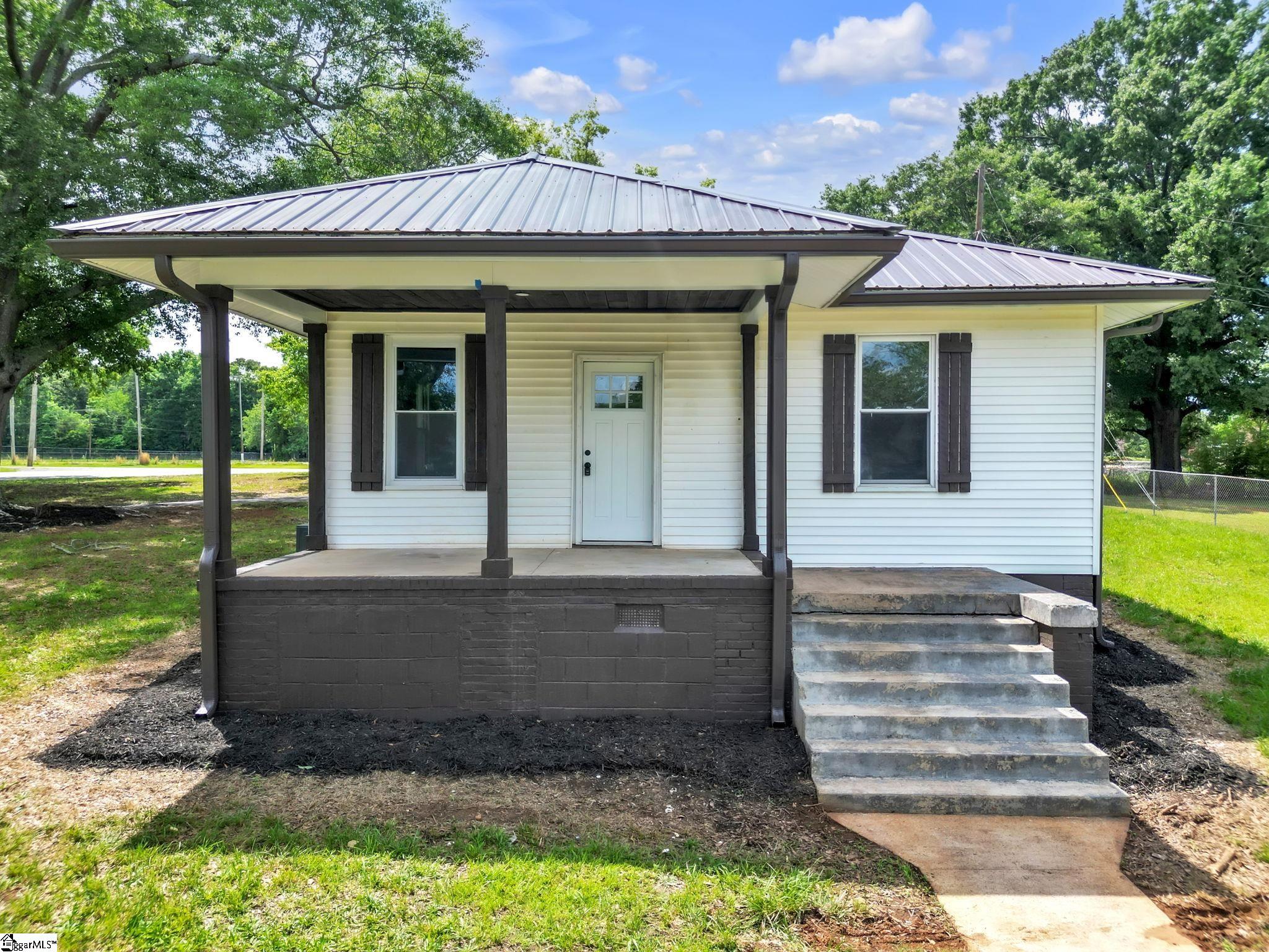 301 Anderson Street Pelzer, SC 29669