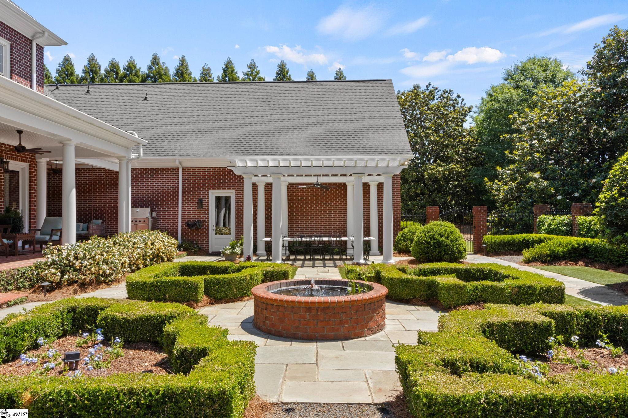 115 Anna's Place Simpsonville, SC 29681