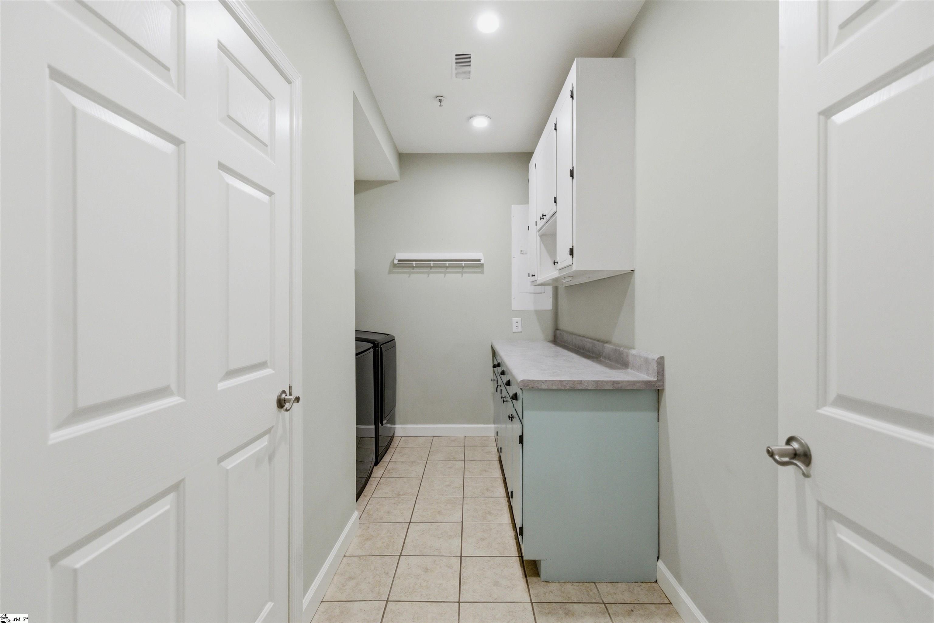 201 Bomber Court UNIT Unit B Ninety Six, SC 29666