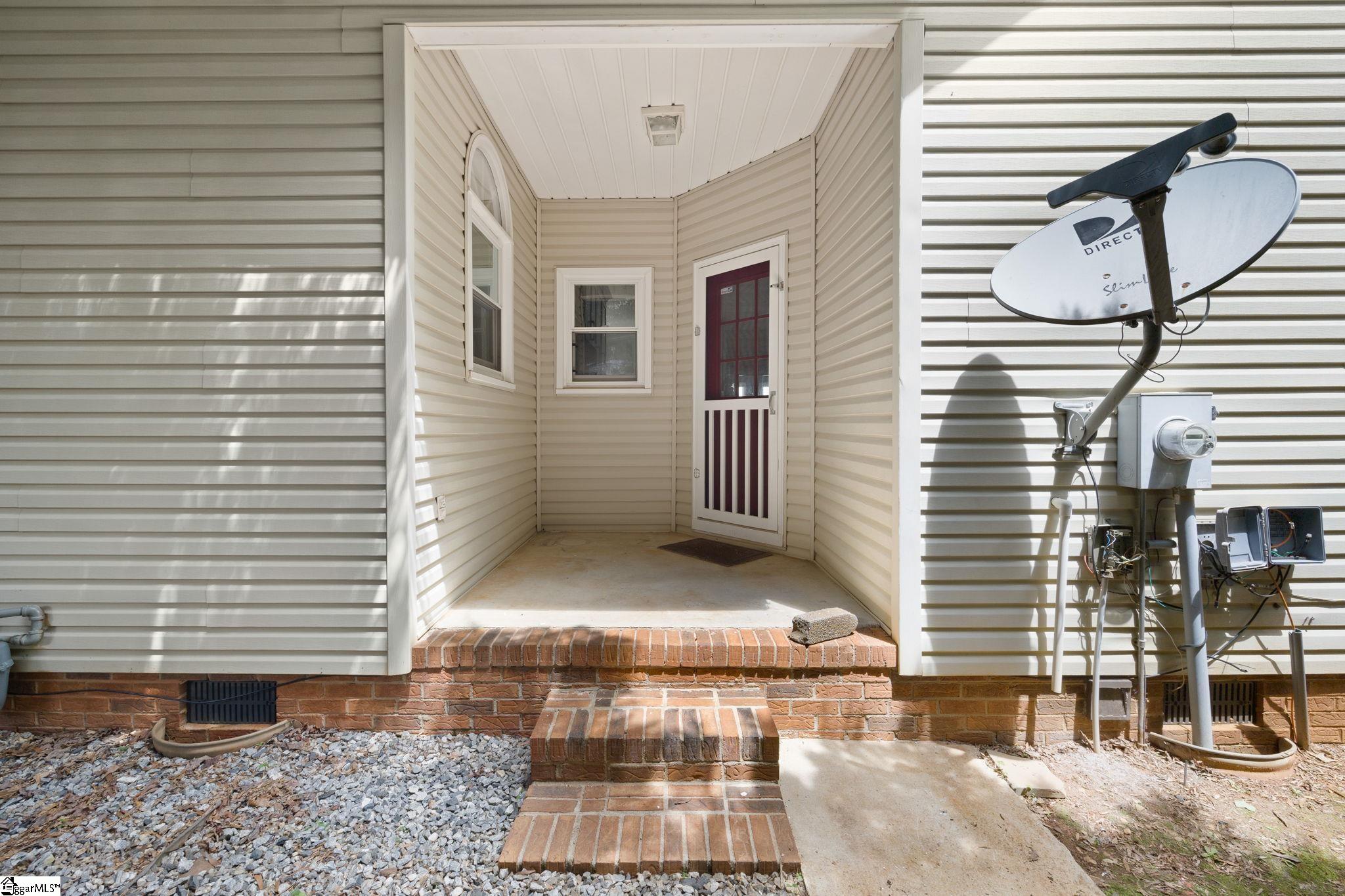 103 Harpers Ferry Court Simpsonville, SC 29681-3361