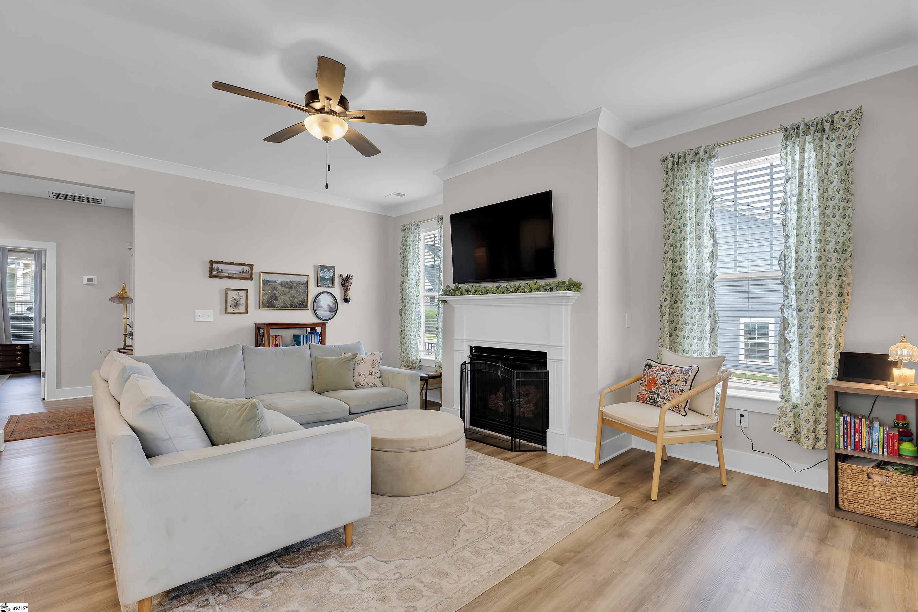 213 Townsend Avenue Greer, SC 29651