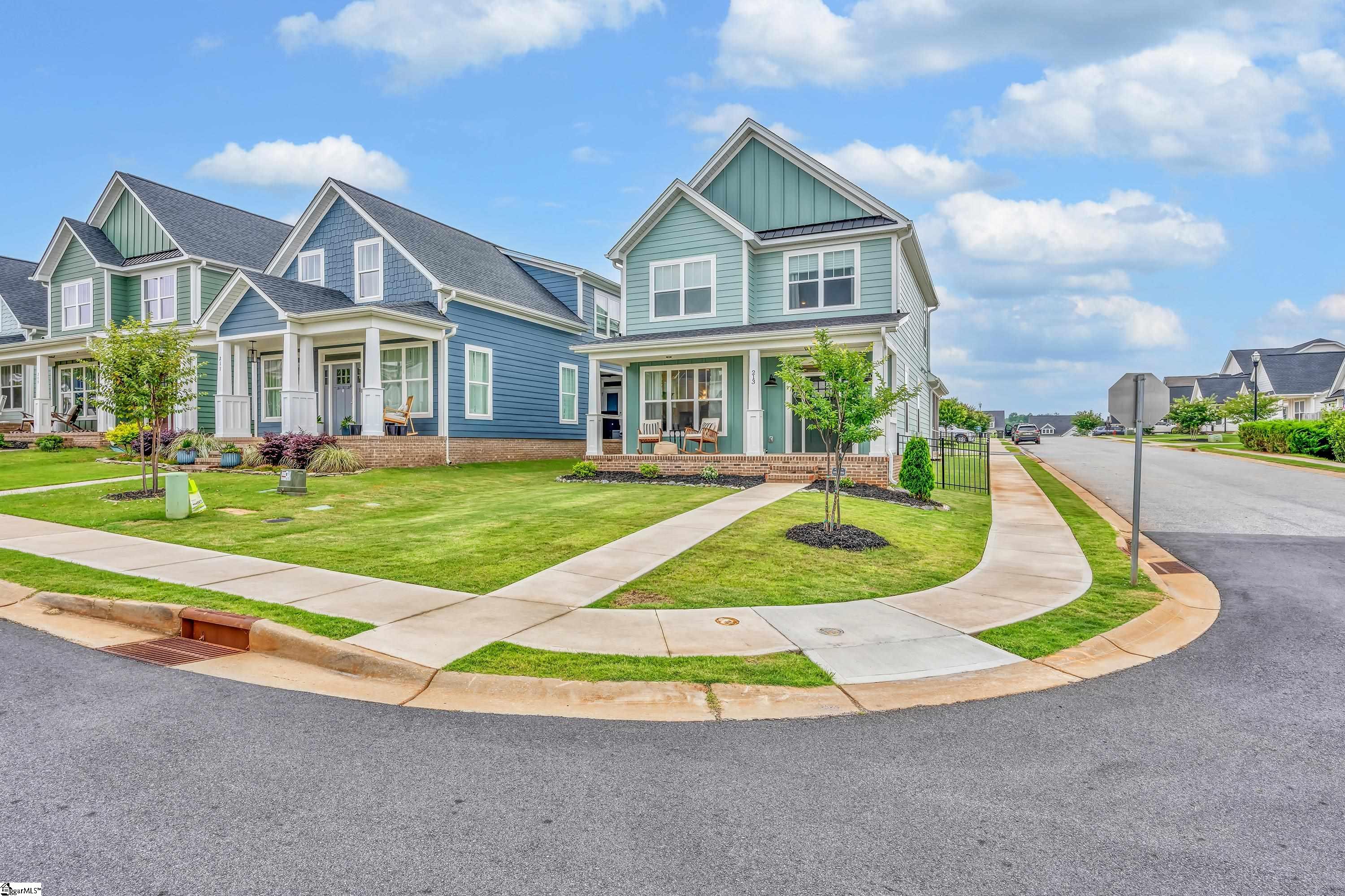 213 Townsend Avenue Greer, SC 29651