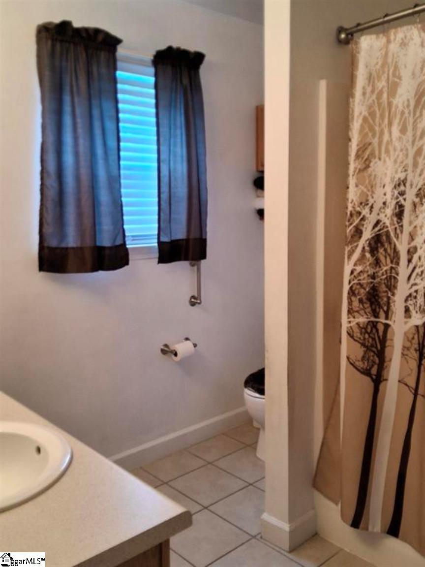 1215 Bishop Road Inman, SC 29349