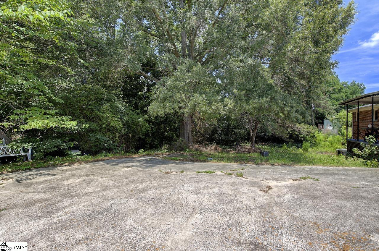 1105 E Georgia Road Simpsonville, SC 29681