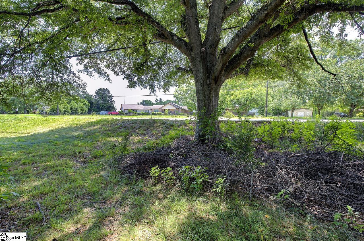1105 E Georgia Road Simpsonville, SC 29681